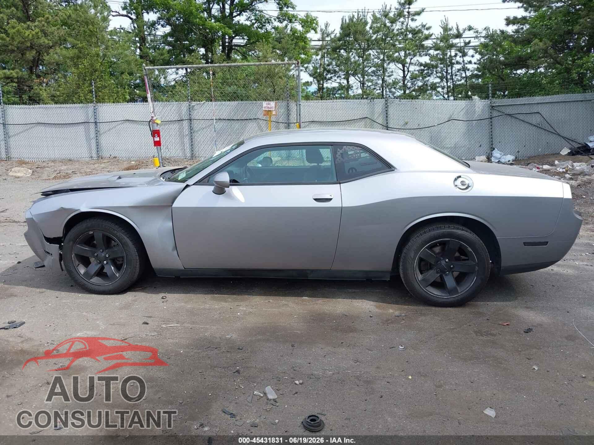 DODGE CHALLENGER 2013 - 2C3CDYAG6DH710411