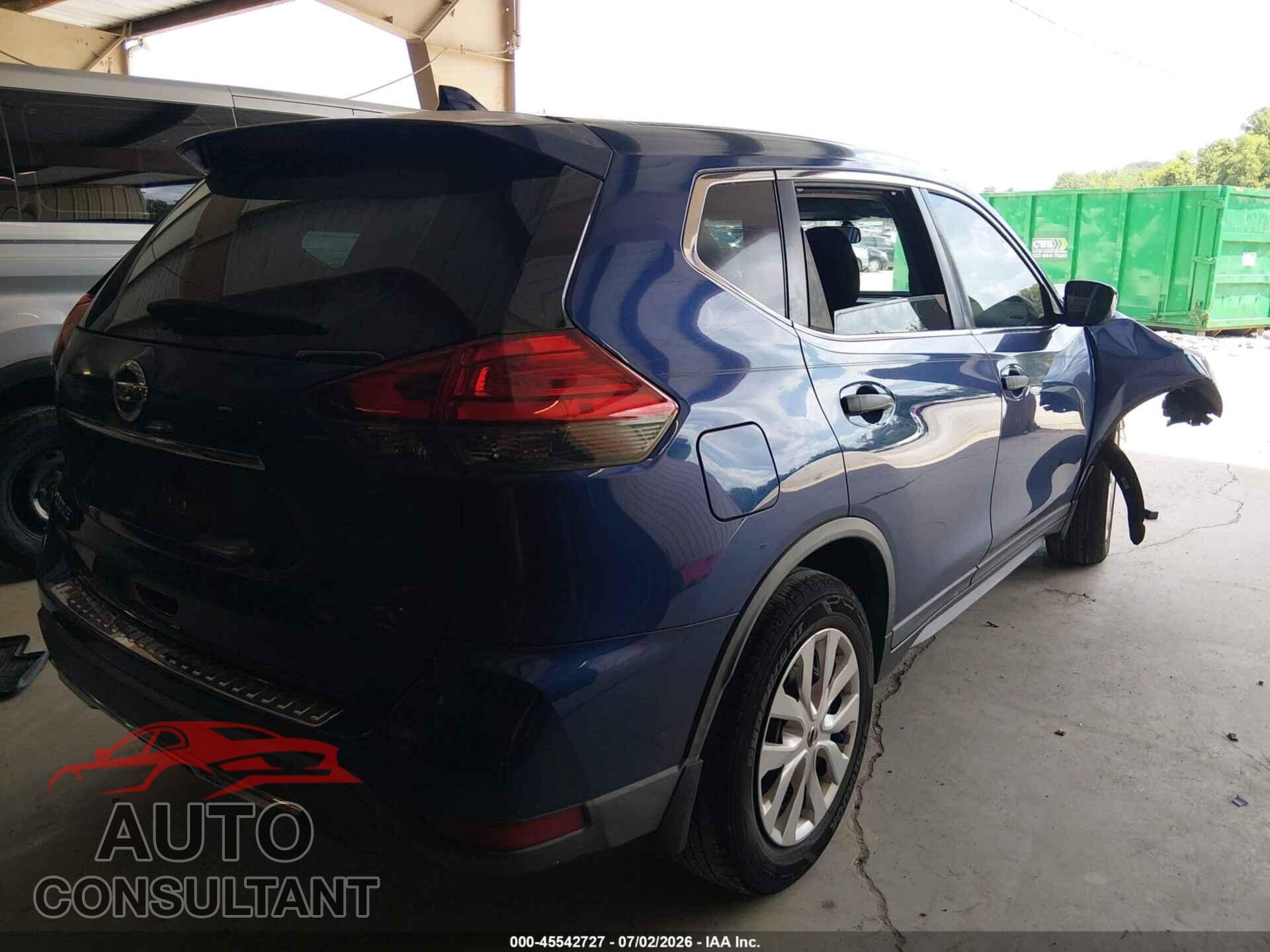 NISSAN ROGUE 2017 - KNMAT2MT2HP598512