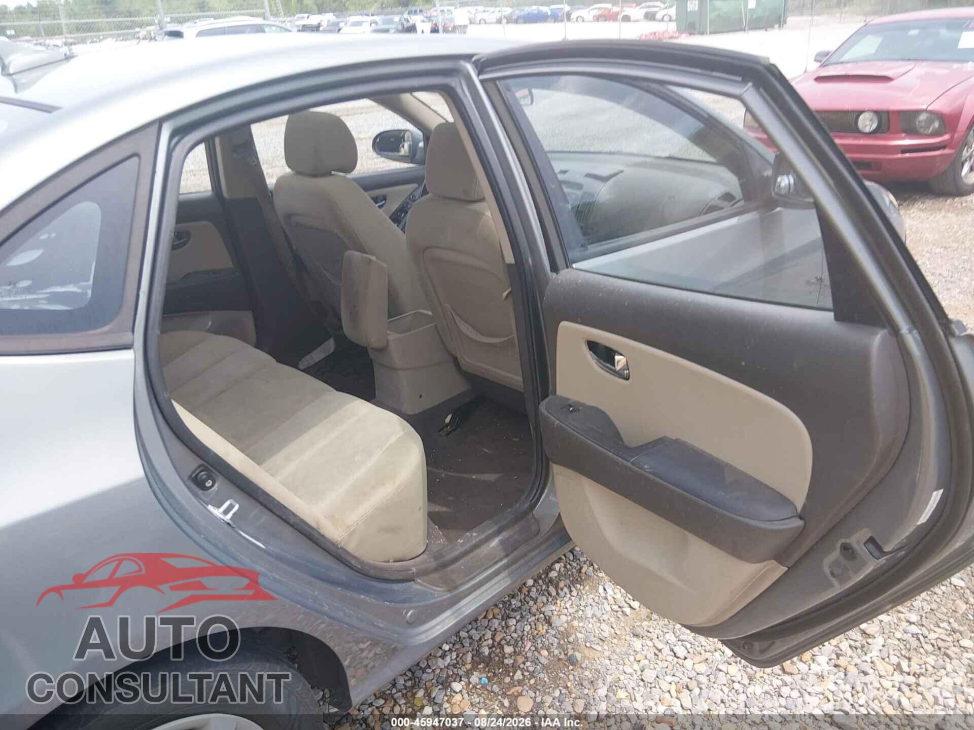 HYUNDAI ELANTRA 2010 - KMHDU4AD2AU074265
