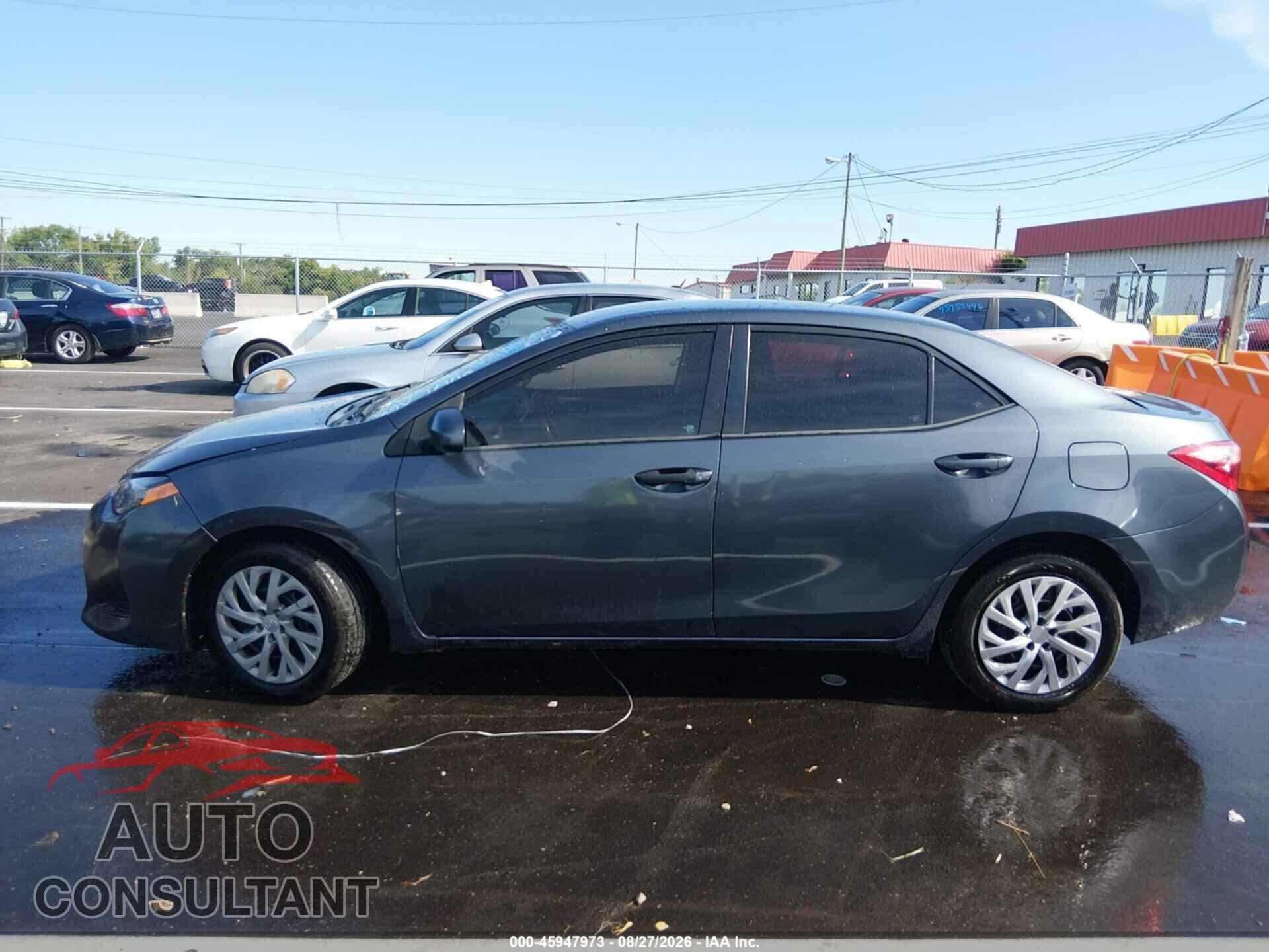 TOYOTA COROLLA 2017 - 5YFBURHE8HP729561
