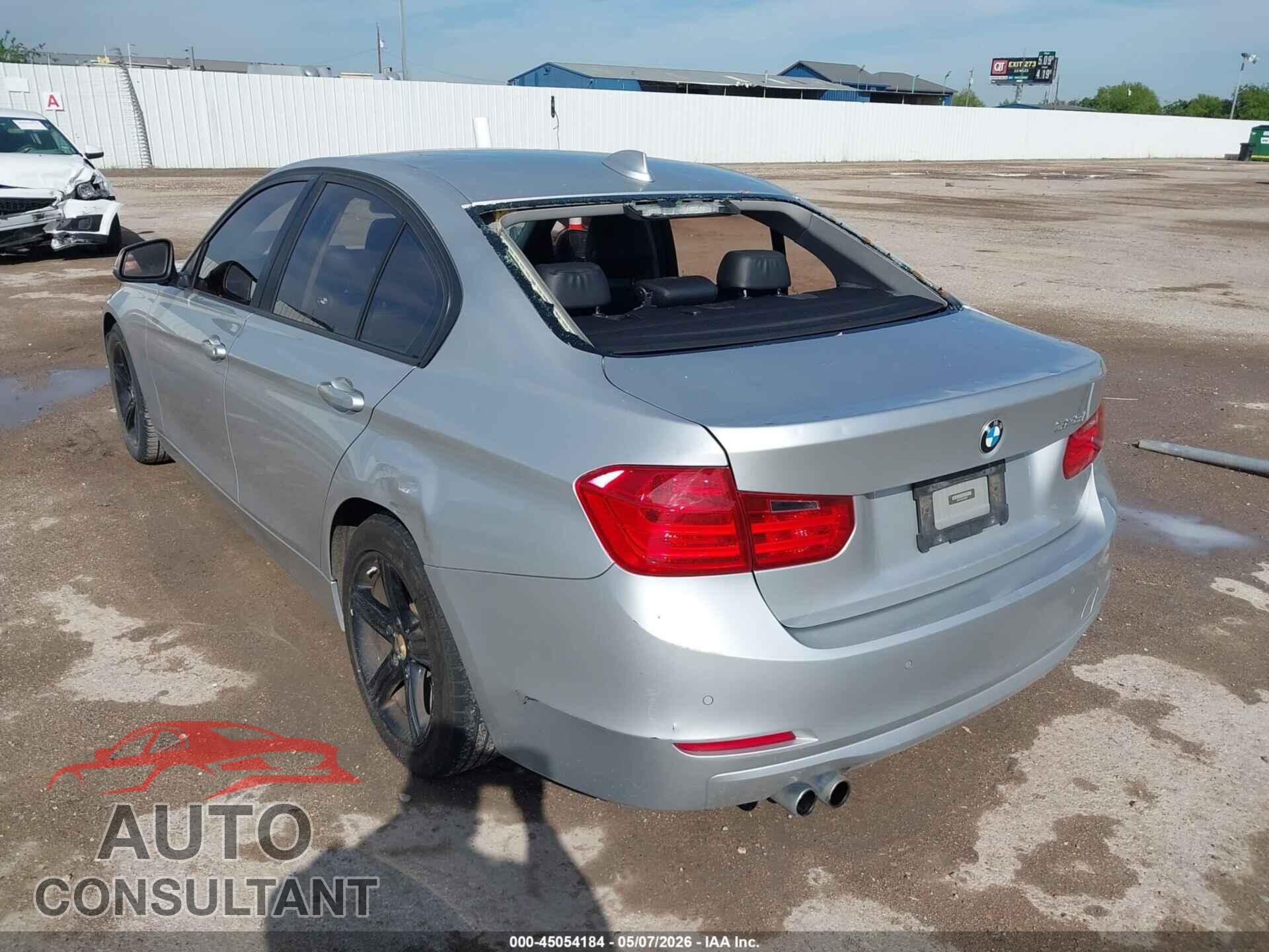 BMW 328I 2015 - WBA3A5C50FF609297