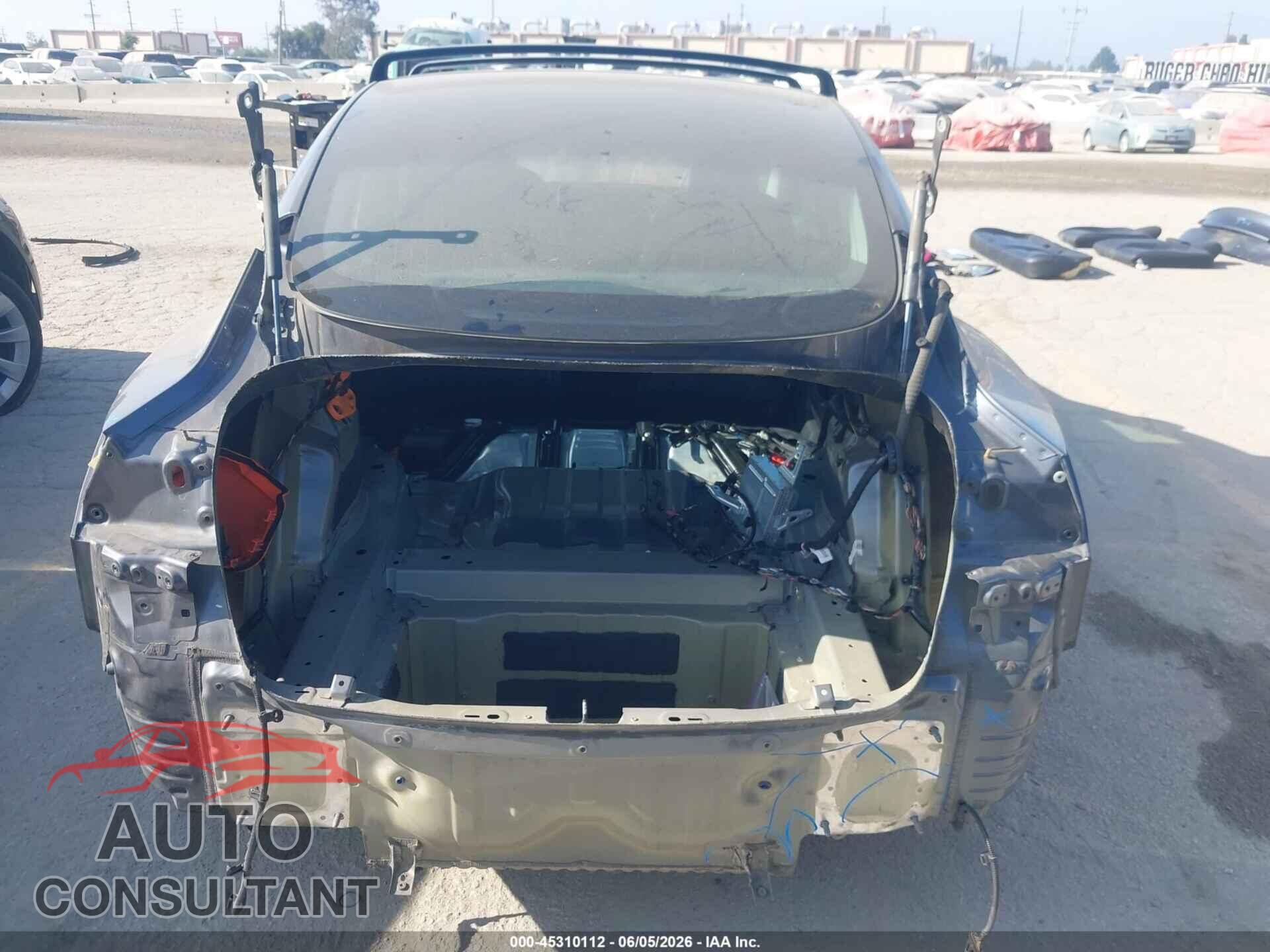 TESLA MODEL 3 2018 - 5YJ3E1EA2JF102098