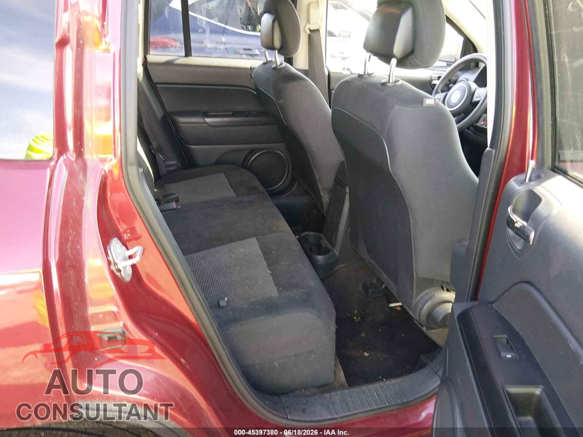 JEEP COMPASS 2015 - 1C4NJCBA7FD273397