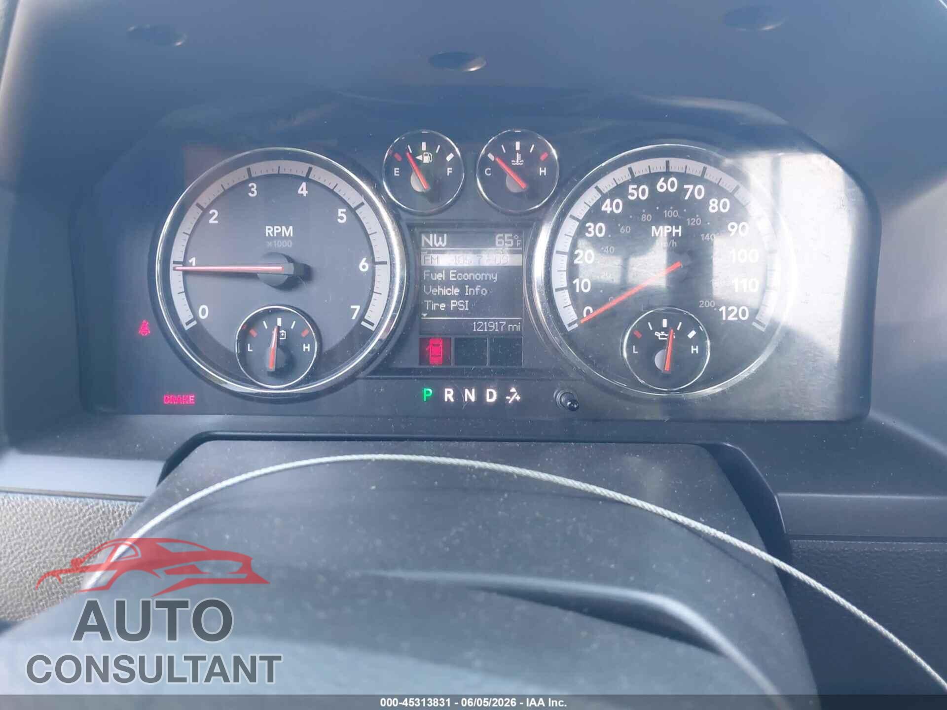 DODGE RAM 1500 2010 - 1D7RB1CT9AS246120