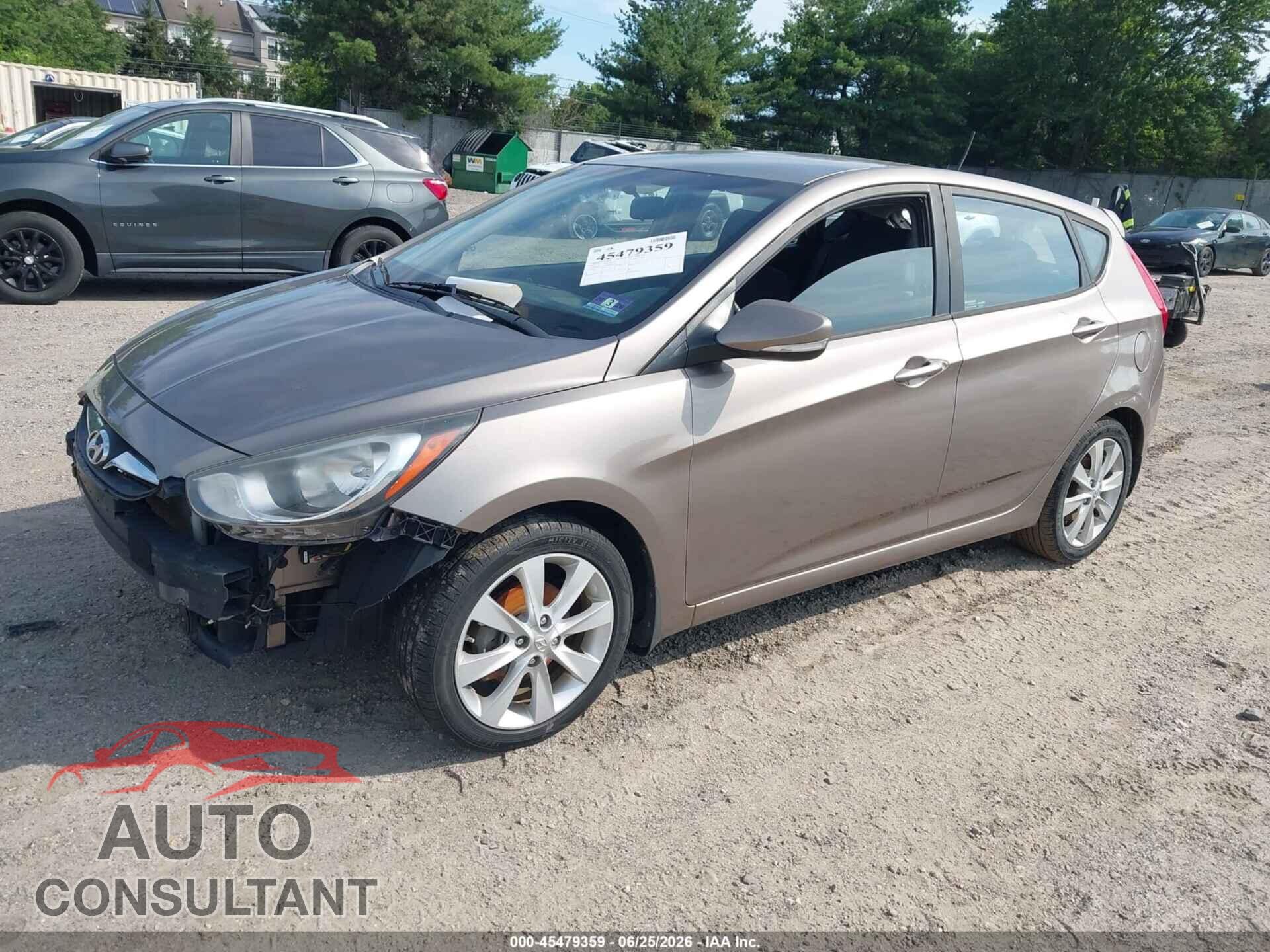 HYUNDAI ACCENT 2013 - KMHCU5AE4DU099084