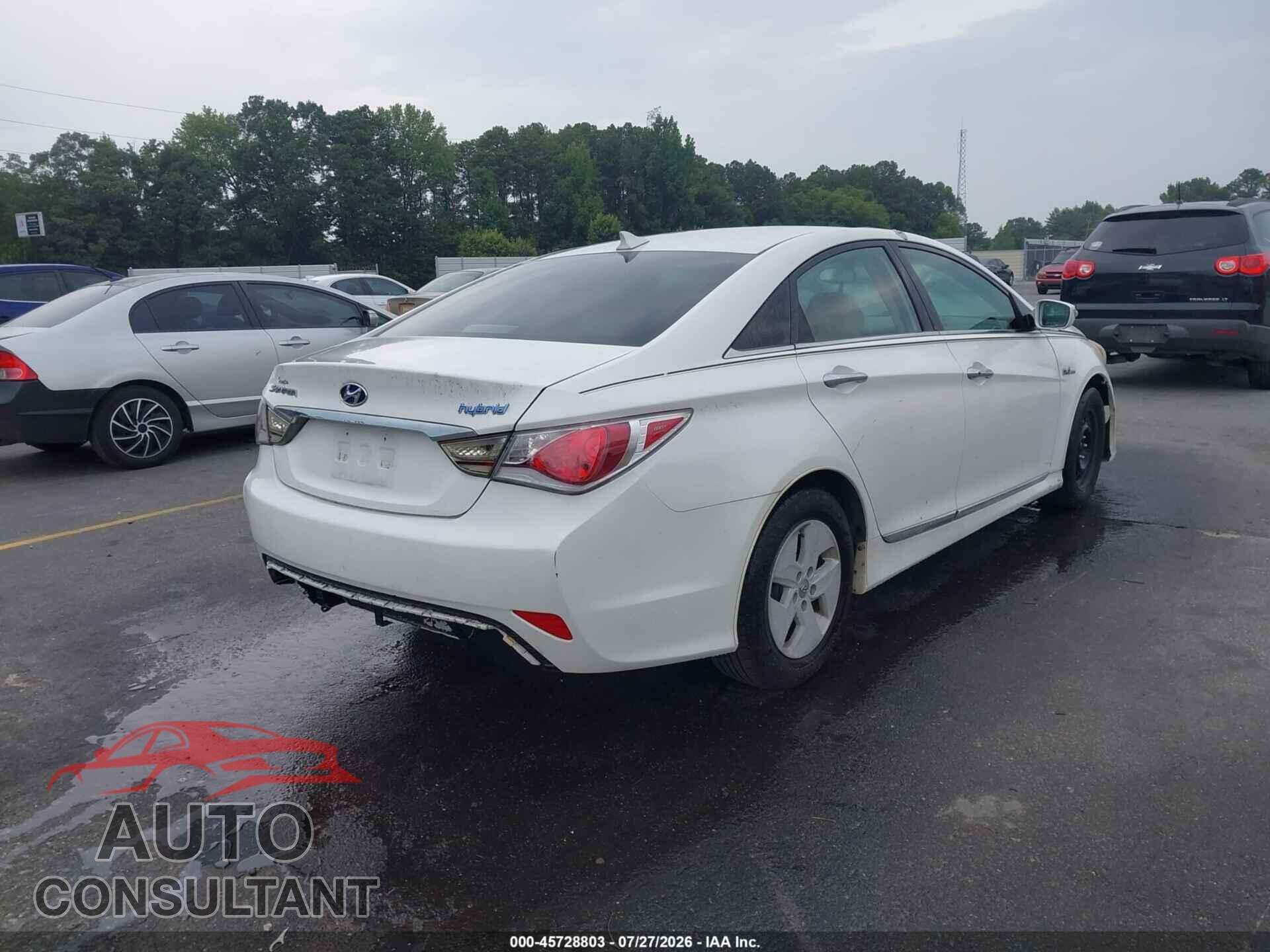 HYUNDAI SONATA HYBRID 2012 - KMHEC4A41CA026042