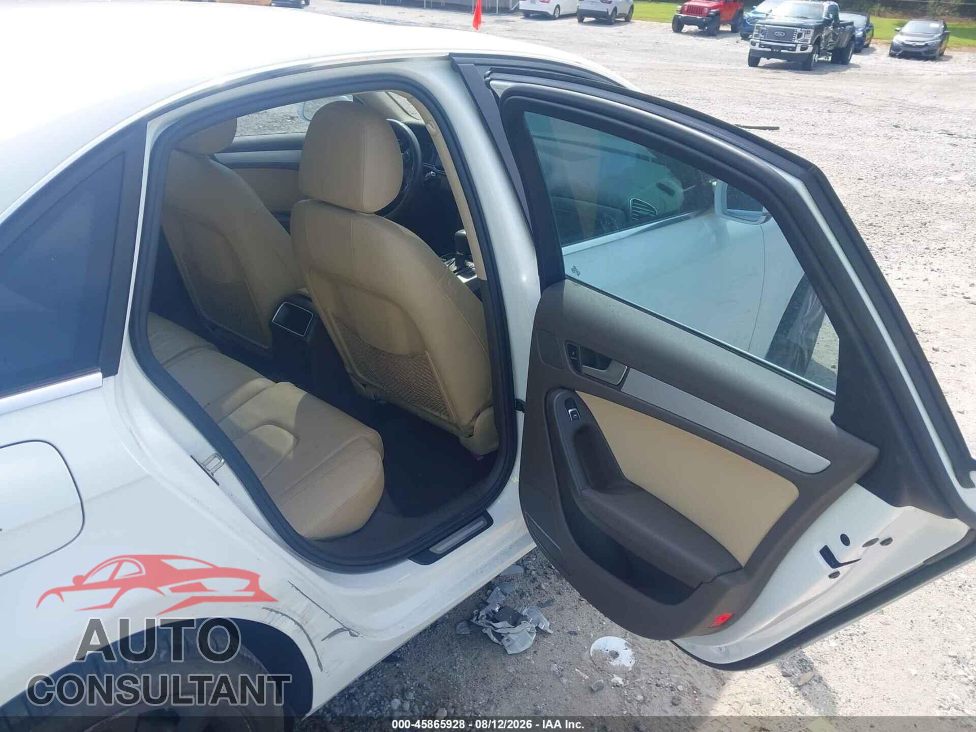 AUDI A4 2013 - WAUAFAFL3DN049483