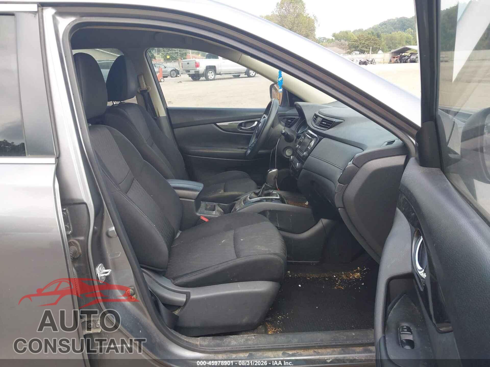 NISSAN ROGUE 2017 - KNMAT2MV7HP583859