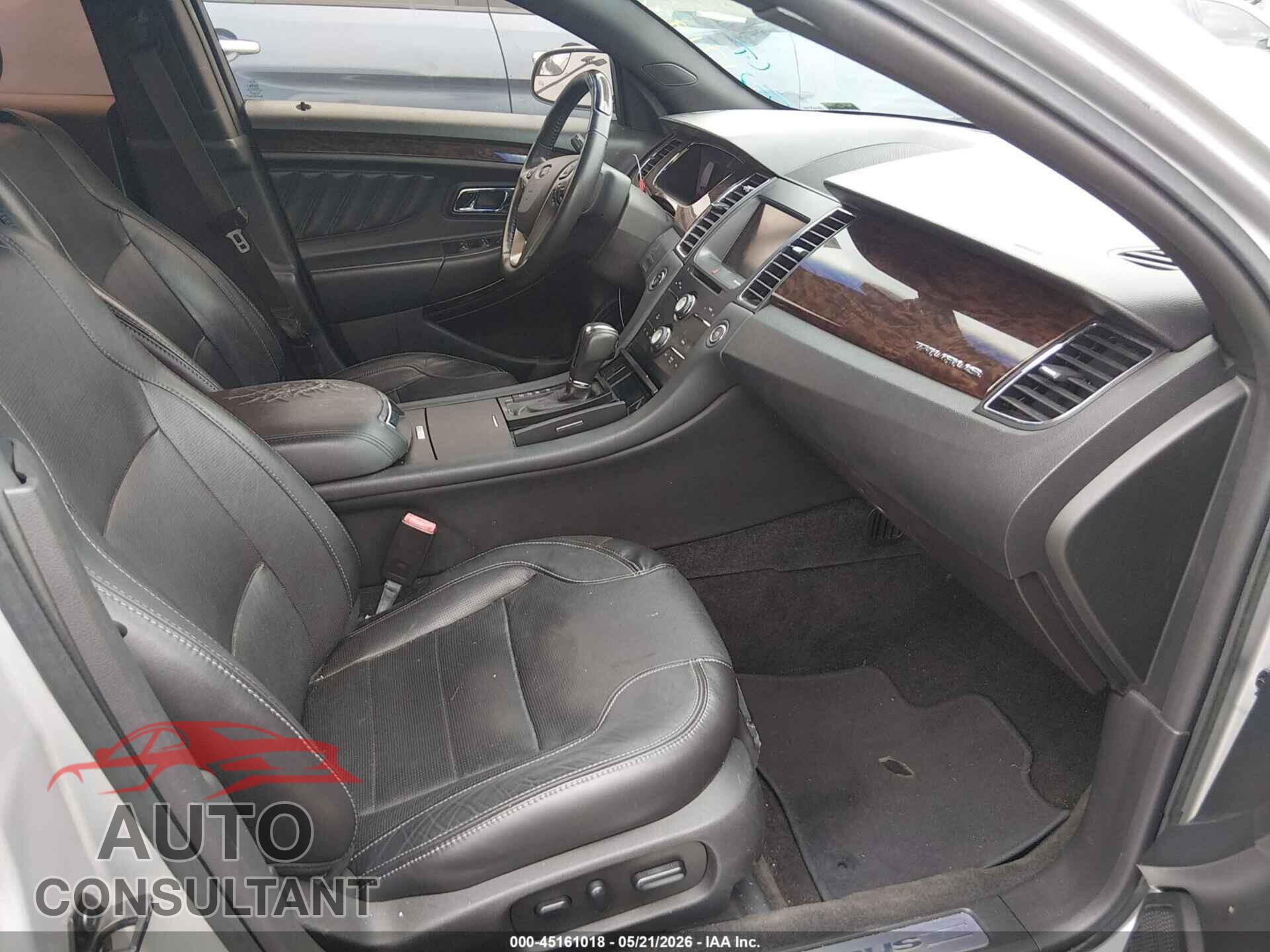 FORD TAURUS 2015 - 1FAHP2F82FG171930