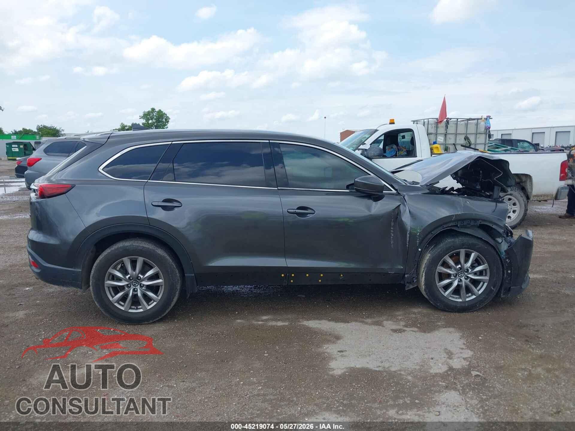 MAZDA CX-9 2017 - JM3TCACY8H0137055