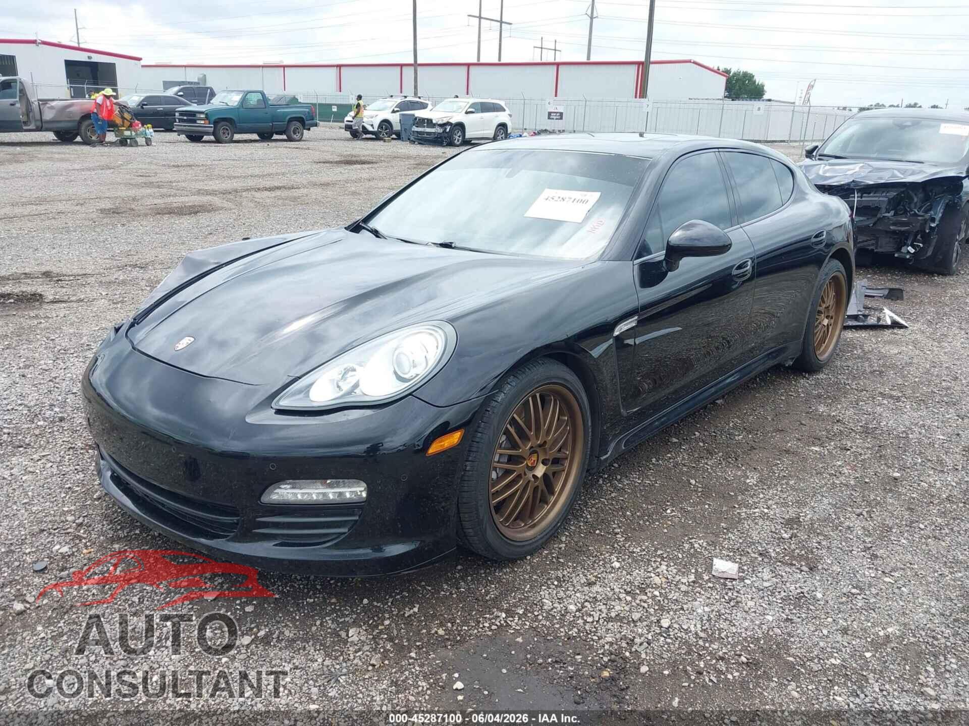 PORSCHE PANAMERA 2013 - WP0AA2A7XDL012038