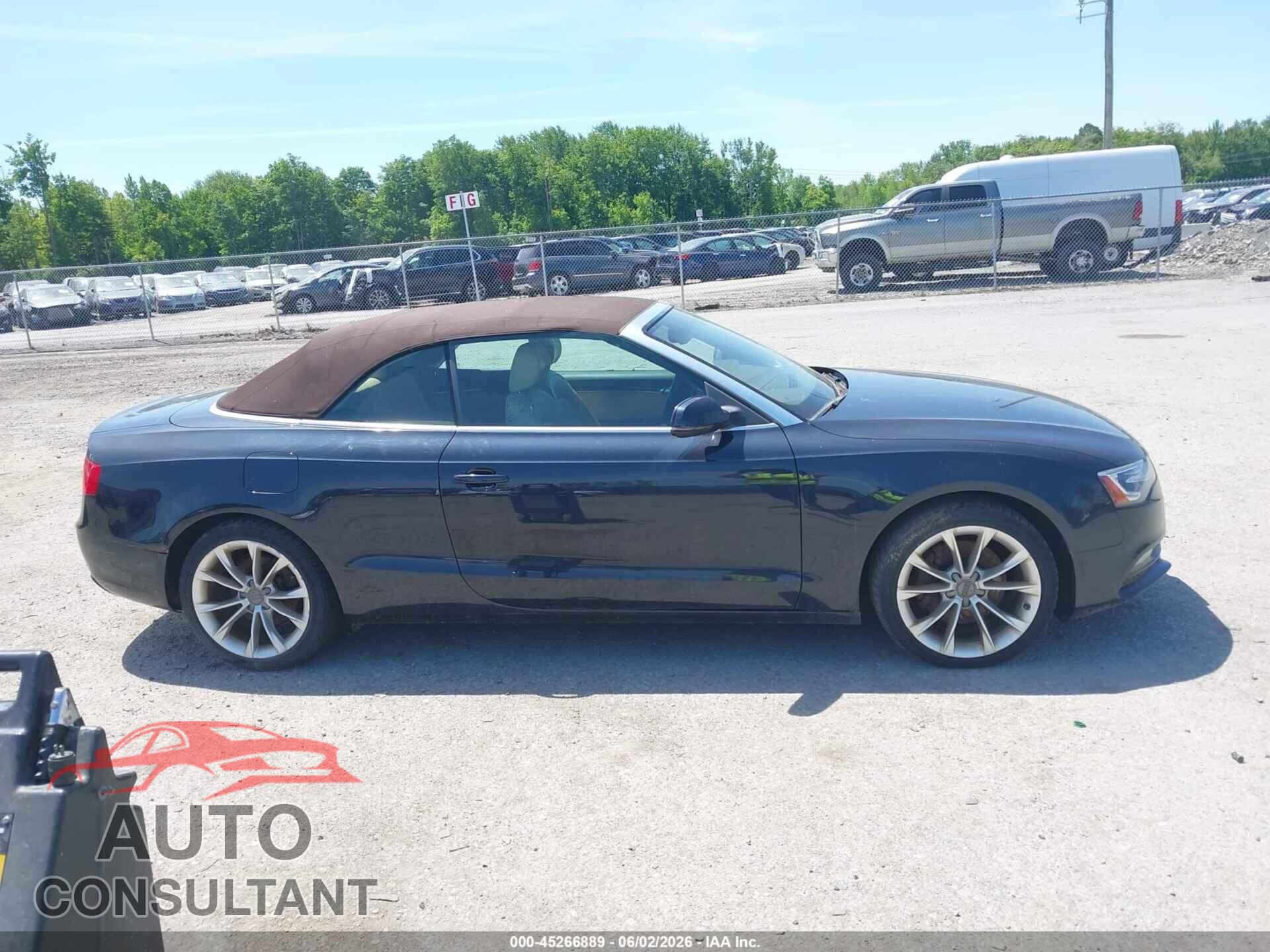 AUDI A5 2013 - WAULFAFH6DN010469
