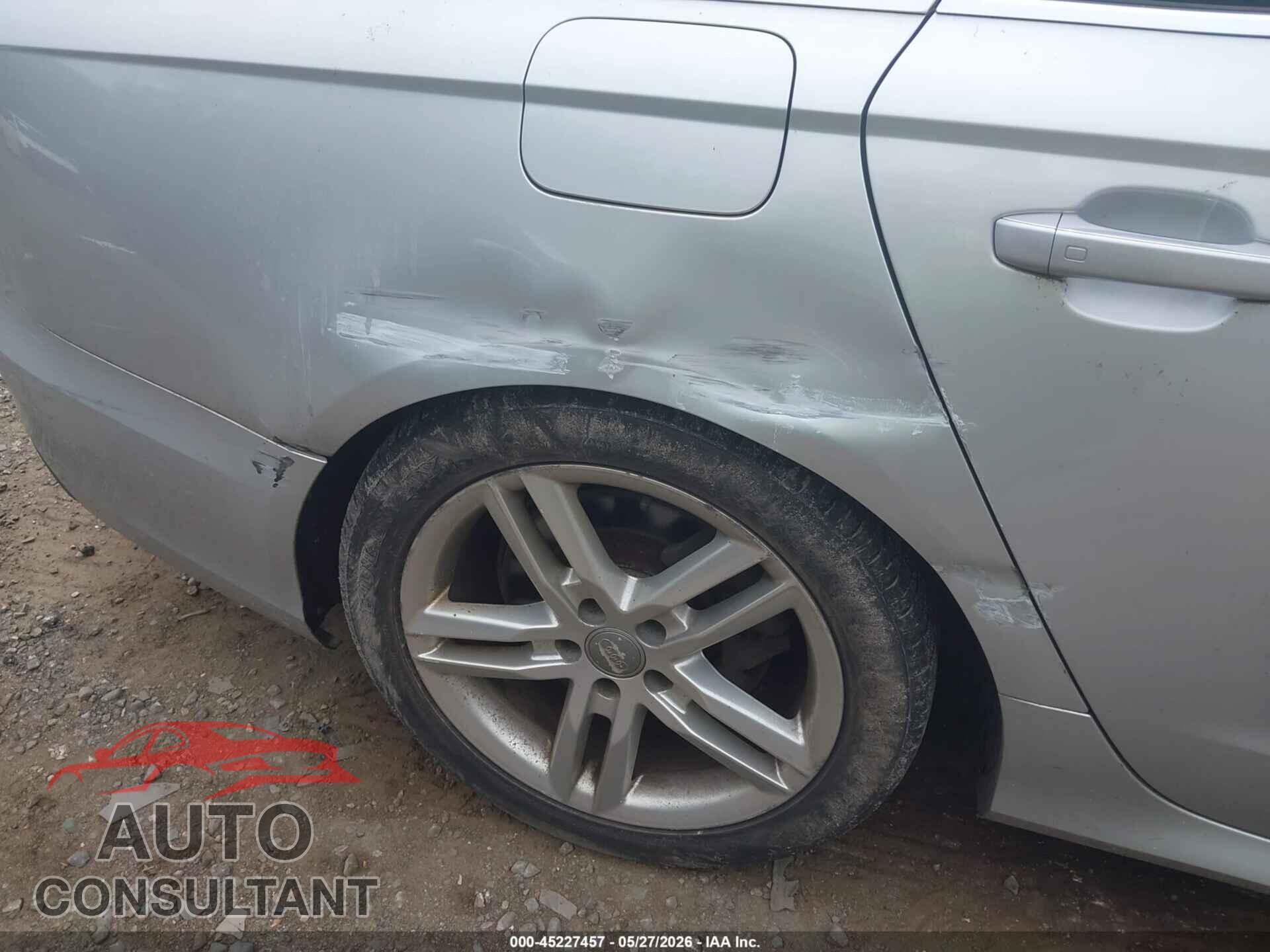 AUDI A6 2012 - WAUHGAFC9CN143586