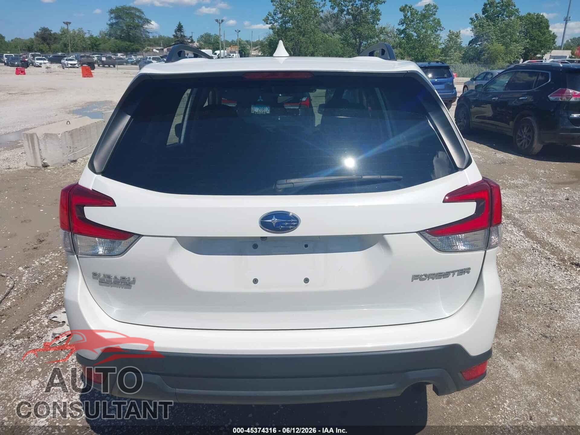 SUBARU FORESTER 2023 - JF2SKADC6PH449600
