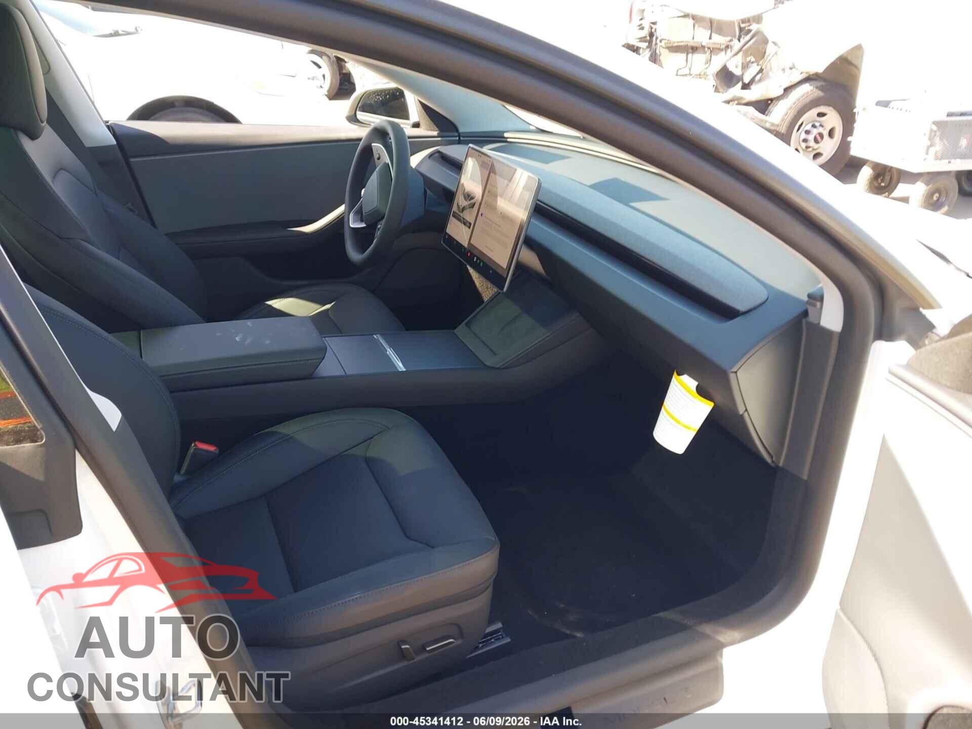 TESLA MODEL 3 2026 - 5YJ3E1EA3TF192512