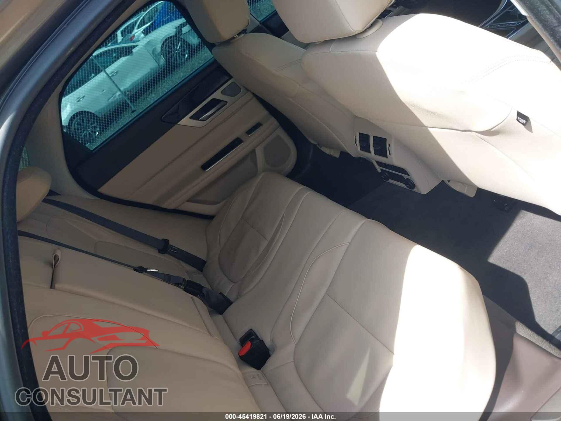 JAGUAR XF 2017 - SAJBD4BV5HCY35679