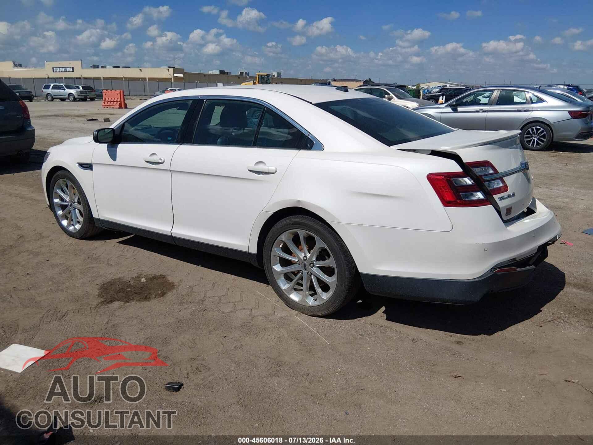 FORD TAURUS 2017 - 1FAHP2J87HG131059