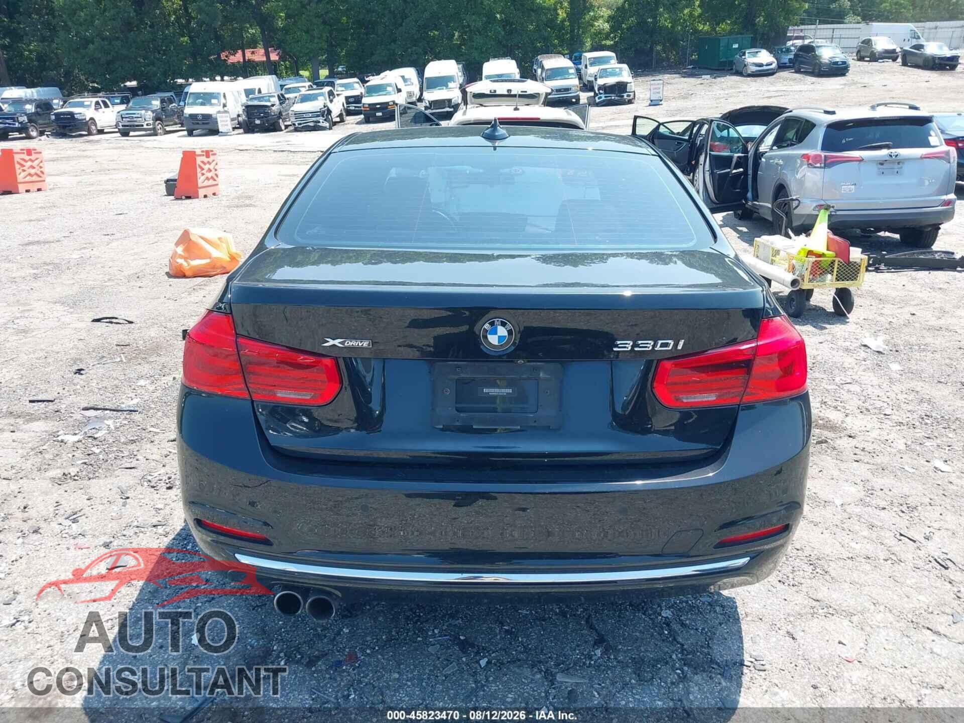 BMW 330I 2018 - WBA8D9C55JEM32362