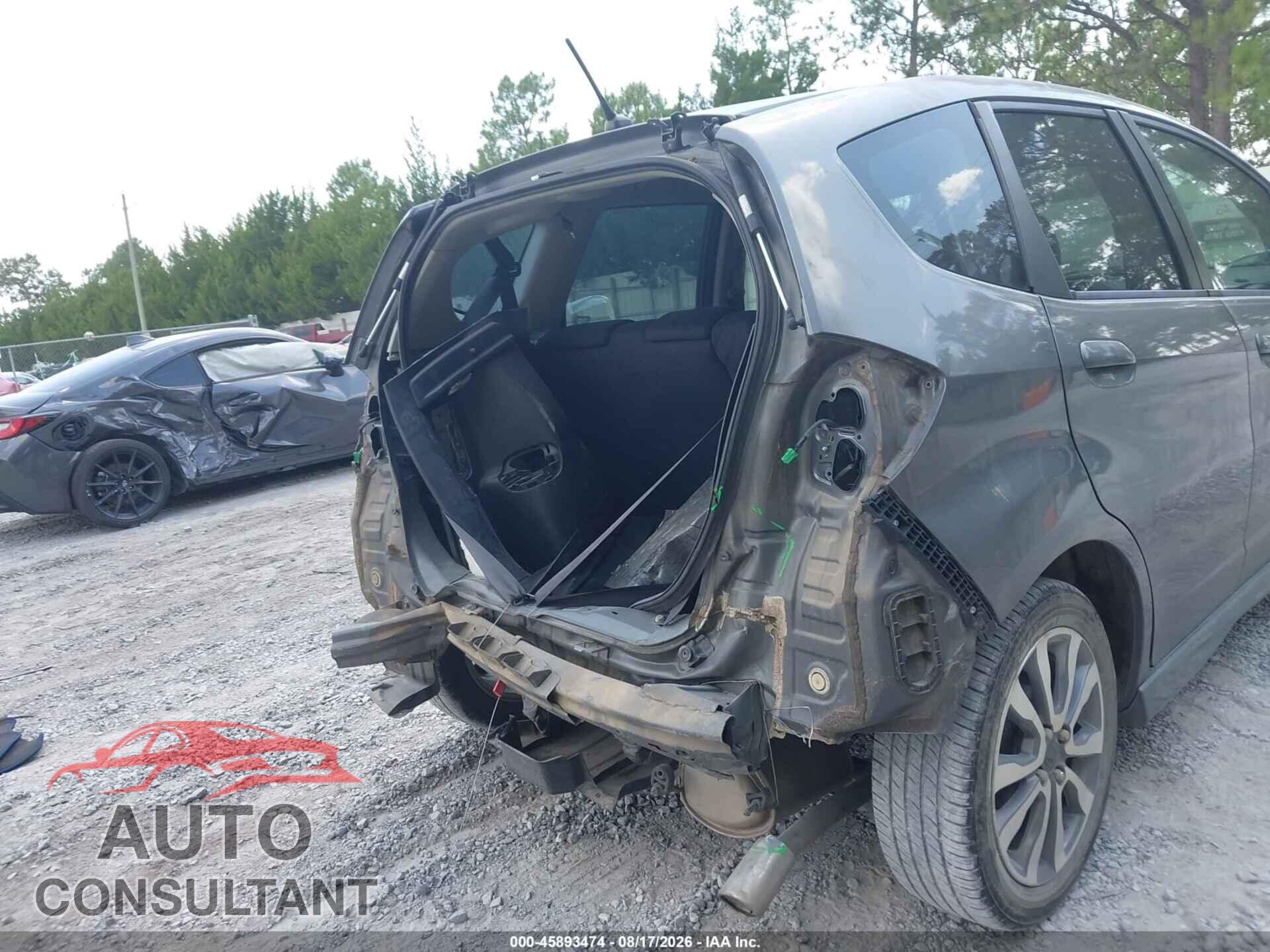 HONDA FIT 2012 - JHMGE8H50CC016408