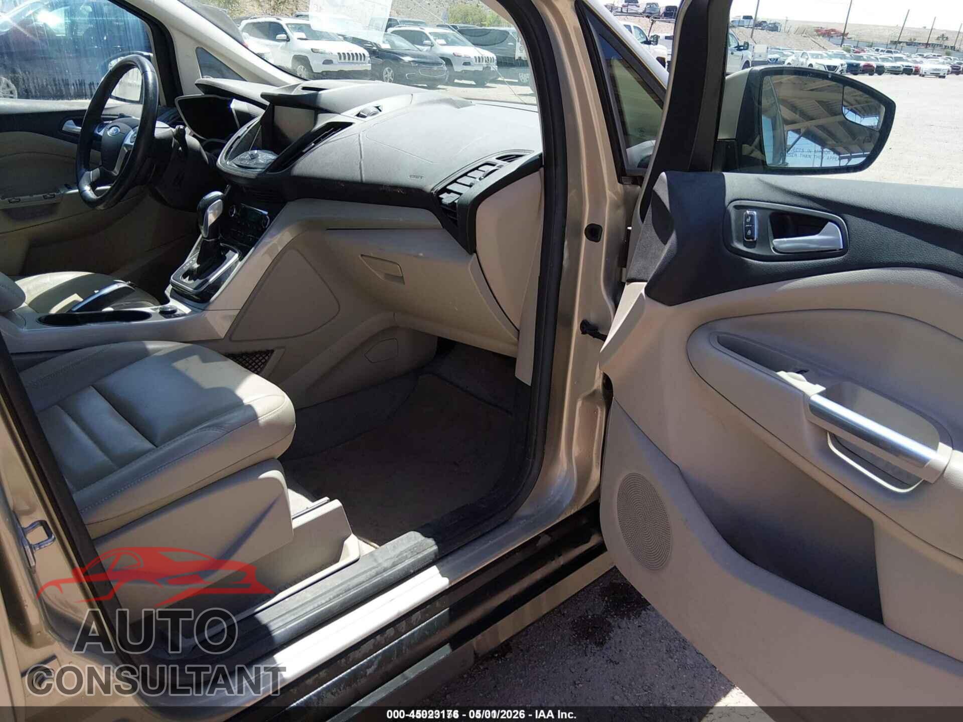 FORD C-MAX ENERGI 2015 - 1FADP5CU7FL121579