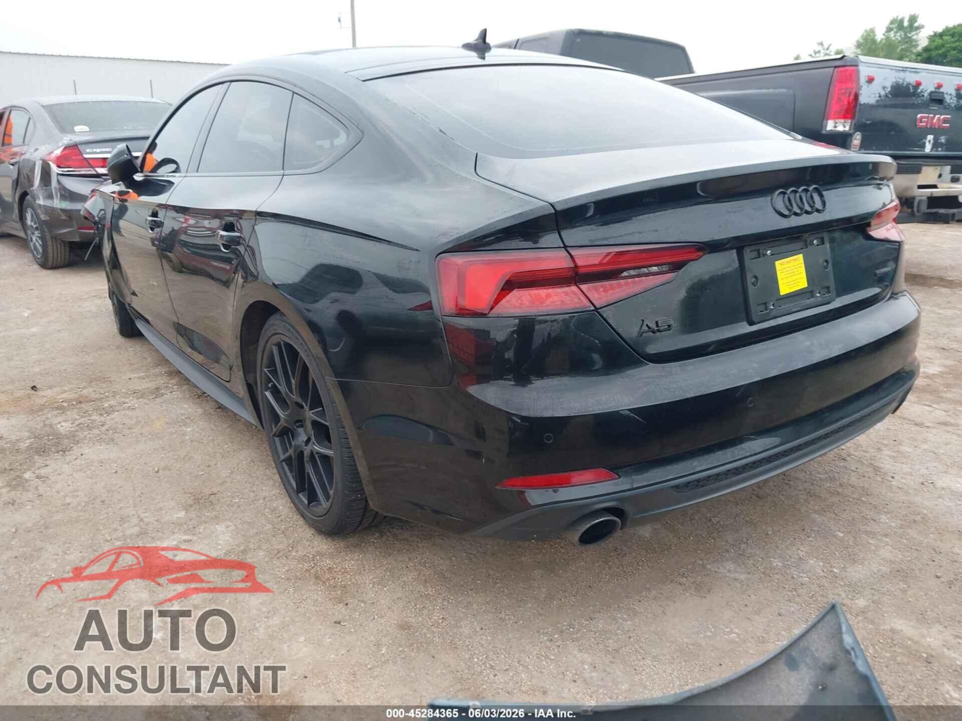 AUDI A5 2019 - WAUENCF53KA098026
