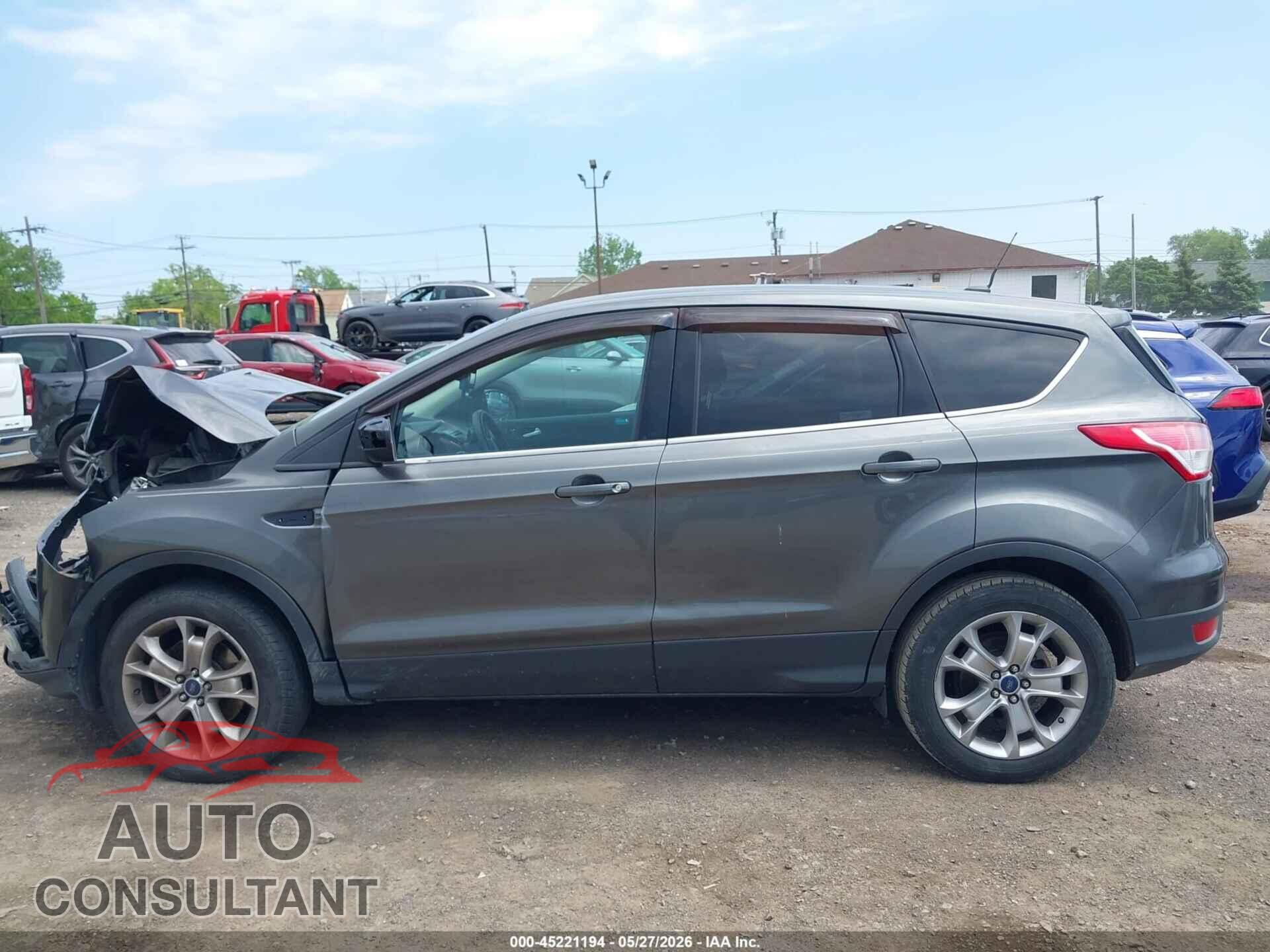 FORD ESCAPE 2016 - 1FMCU9G91GUA45845