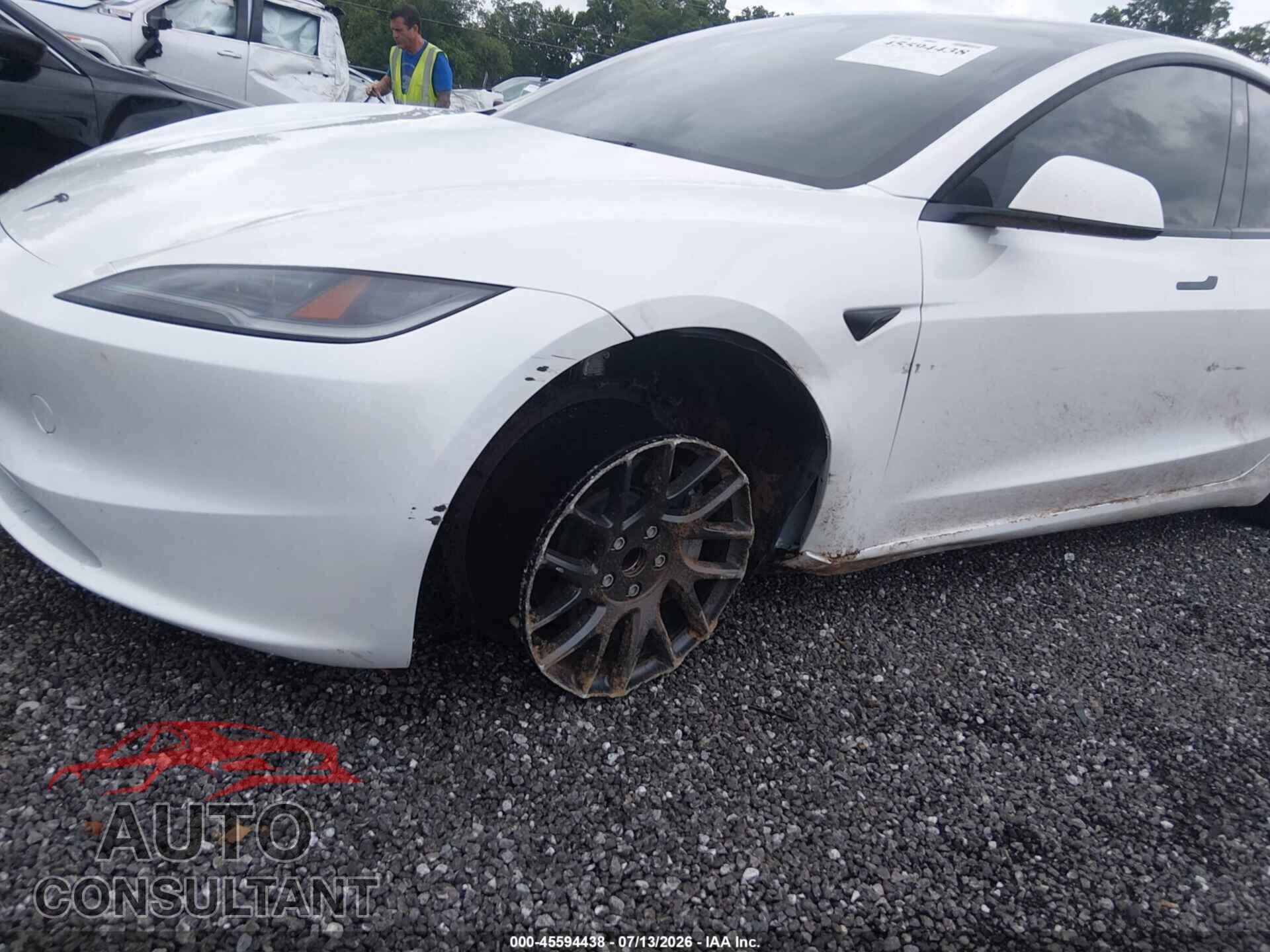 TESLA MODEL 3 2026 - 5YJ3E1EA5TF127421