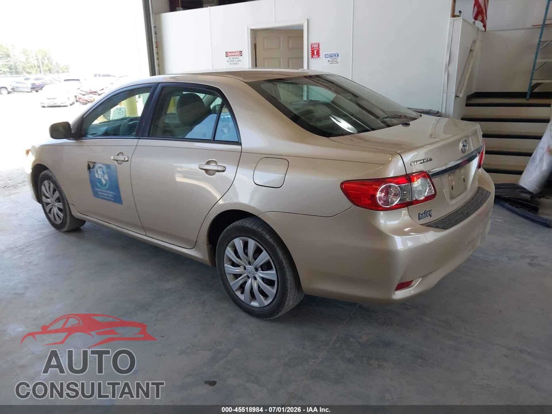 TOYOTA COROLLA 2012 - 2T1BU4EE6CC764616