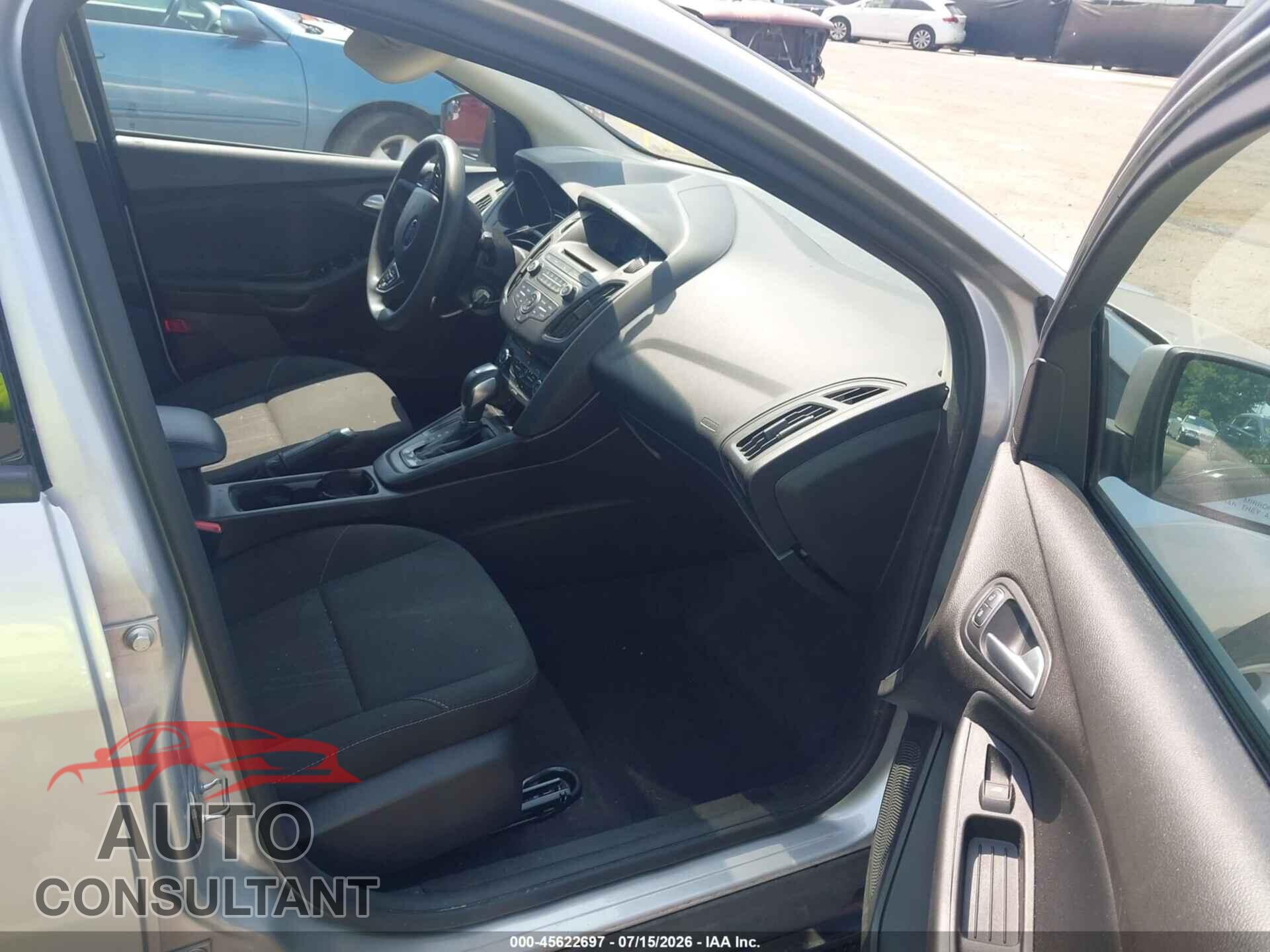 FORD FOCUS 2016 - 1FADP3F2XGL397464