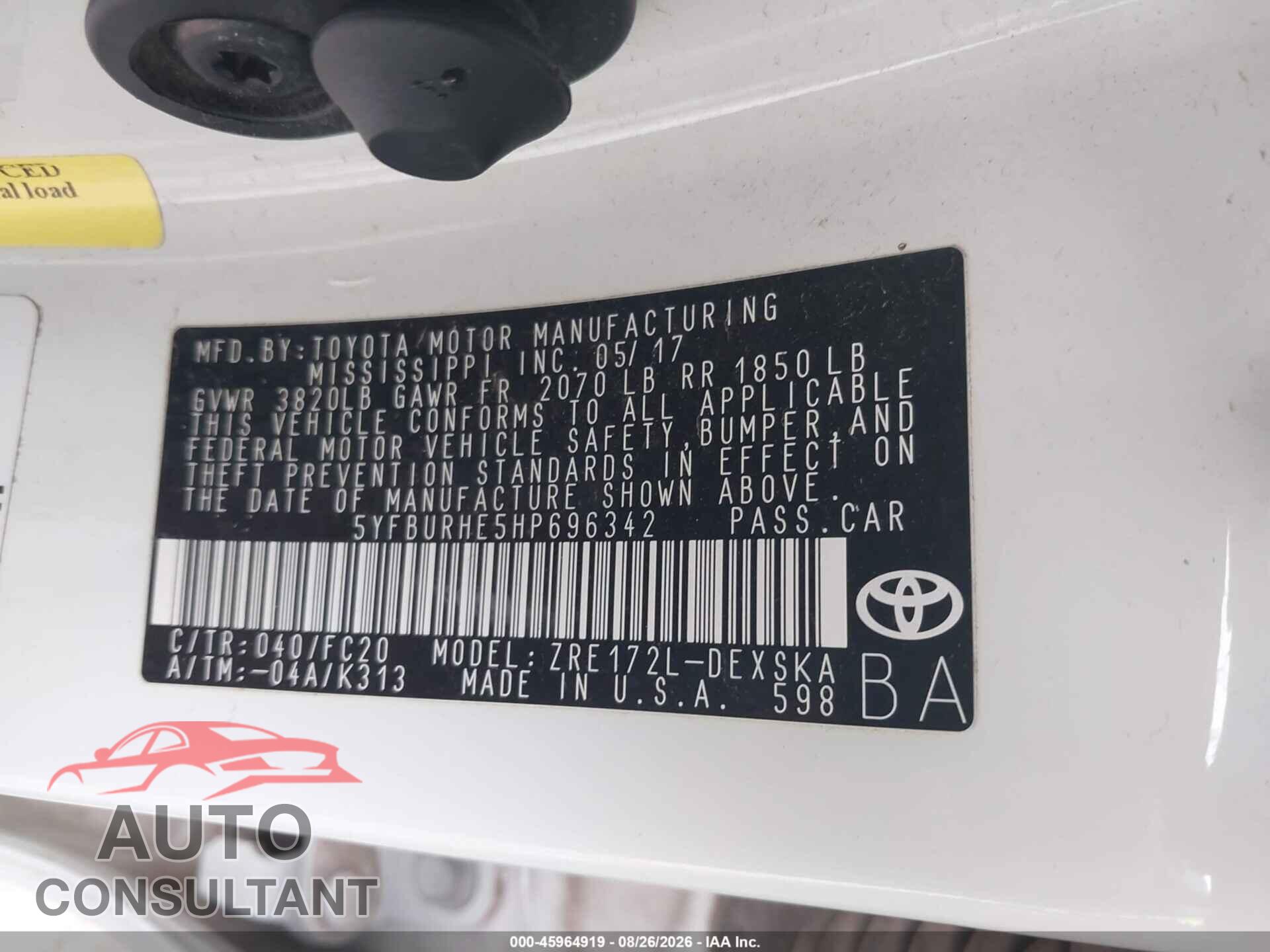 TOYOTA COROLLA 2017 - 5YFBURHE5HP696342