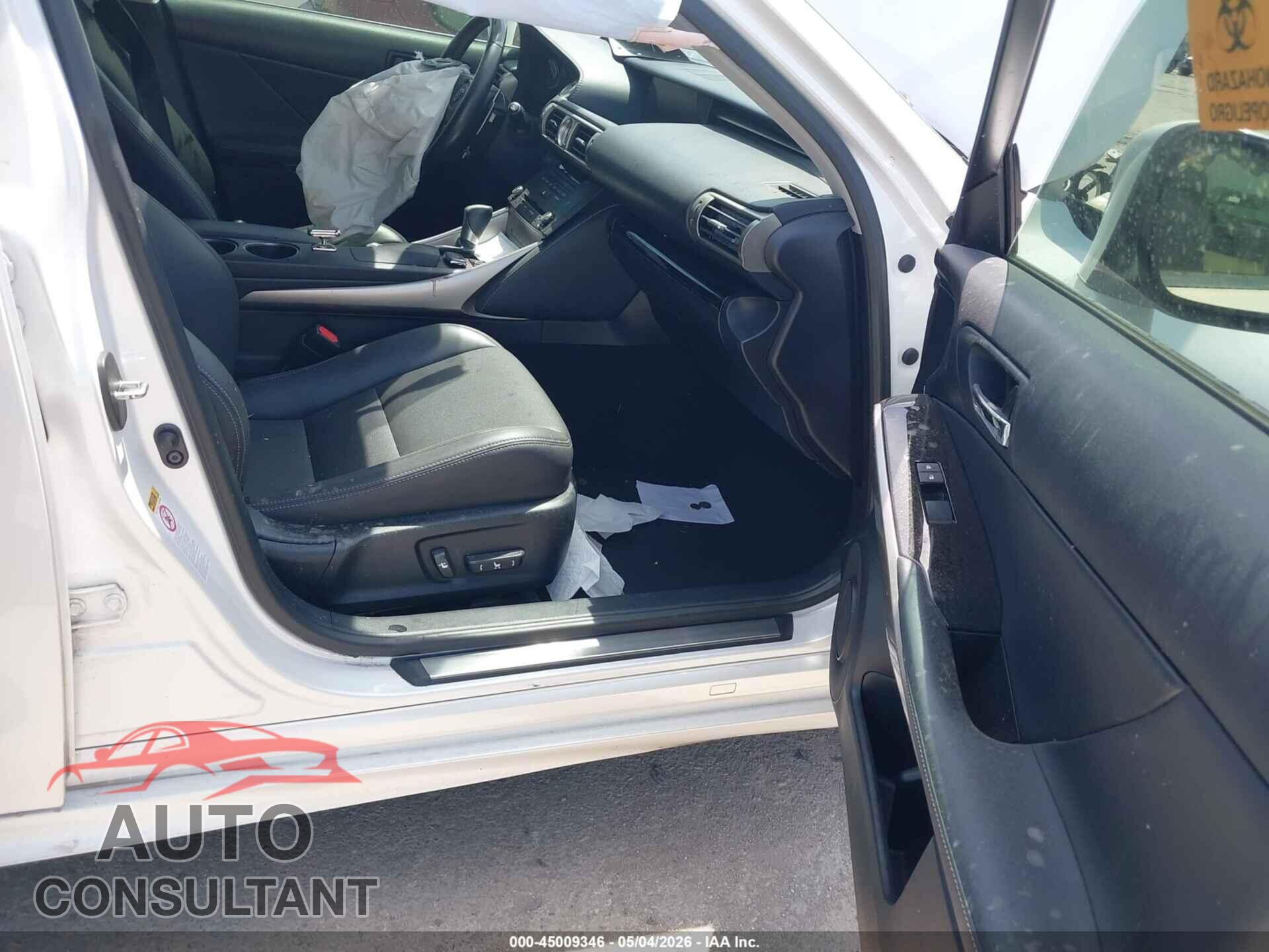 LEXUS IS 200T 2016 - JTHBA1D26G5018859
