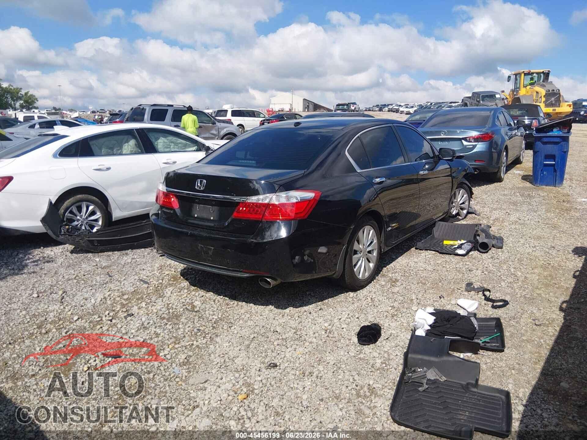 HONDA ACCORD 2015 - 1HGCR2F89FA176609