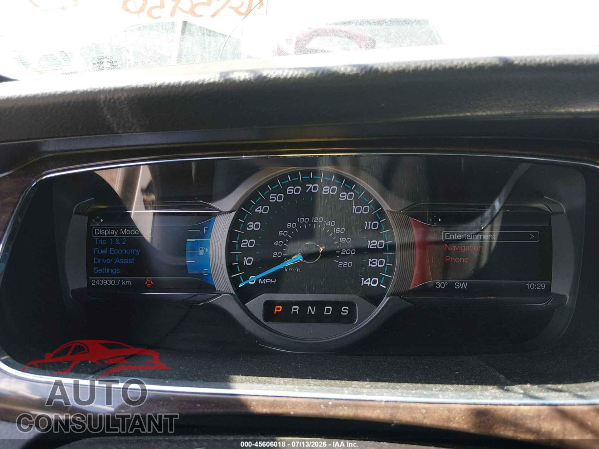 FORD TAURUS 2017 - 1FAHP2J87HG131059