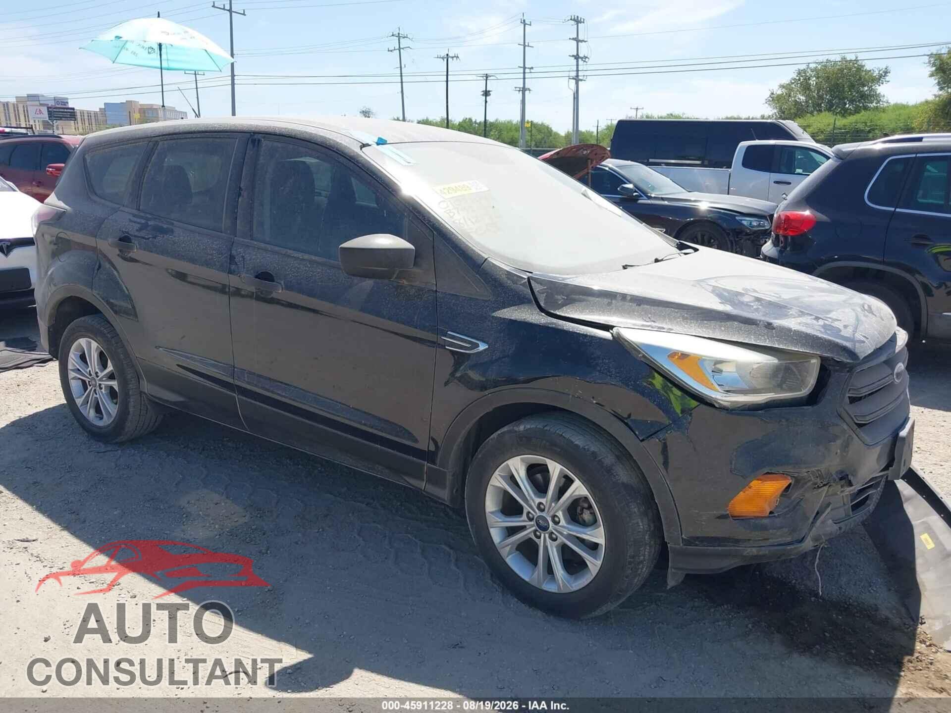 FORD ESCAPE 2017 - 1FMCU0F72HUB79244