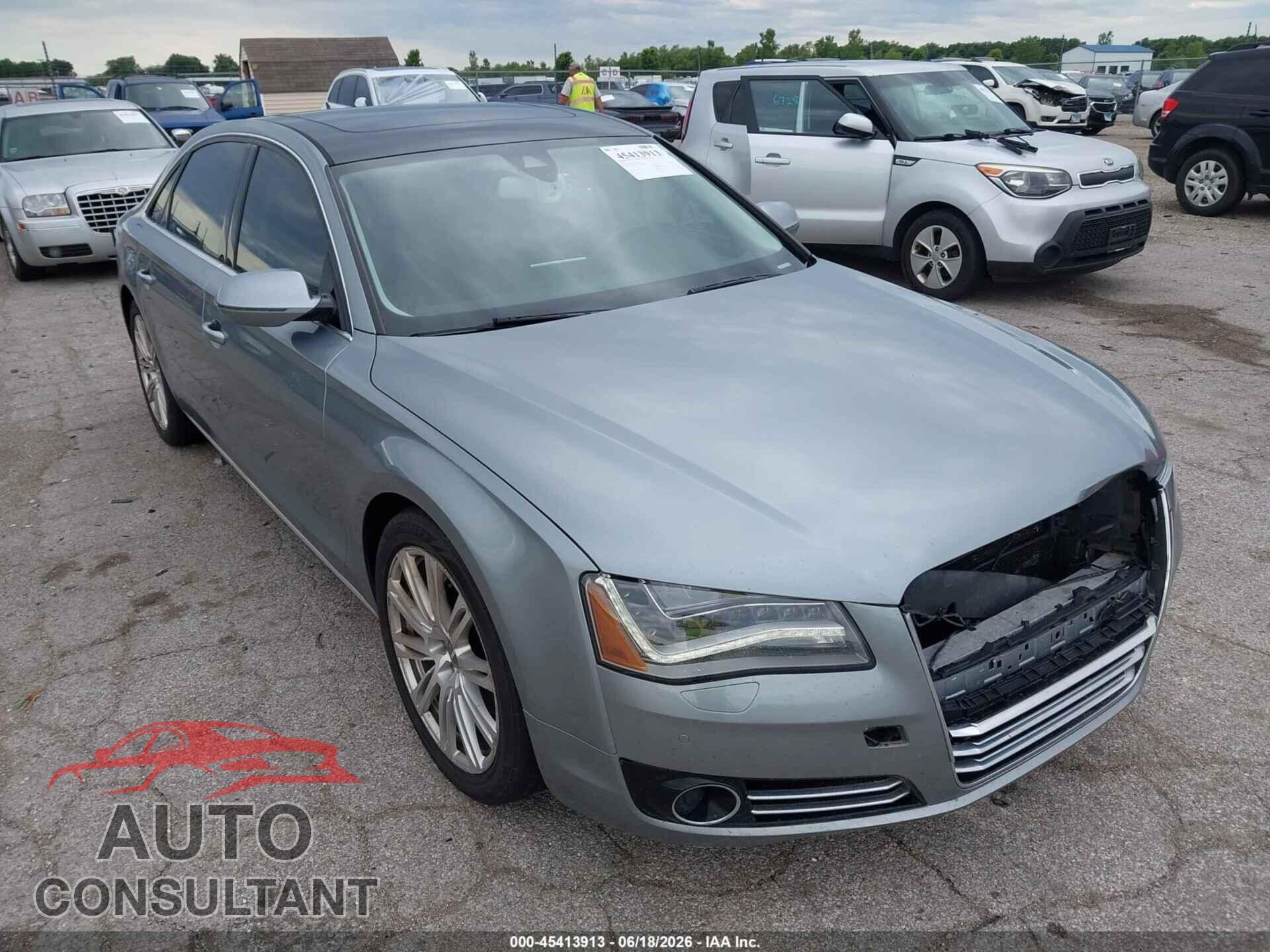 AUDI A8 L 2014 - WAURMAFD4EN002580