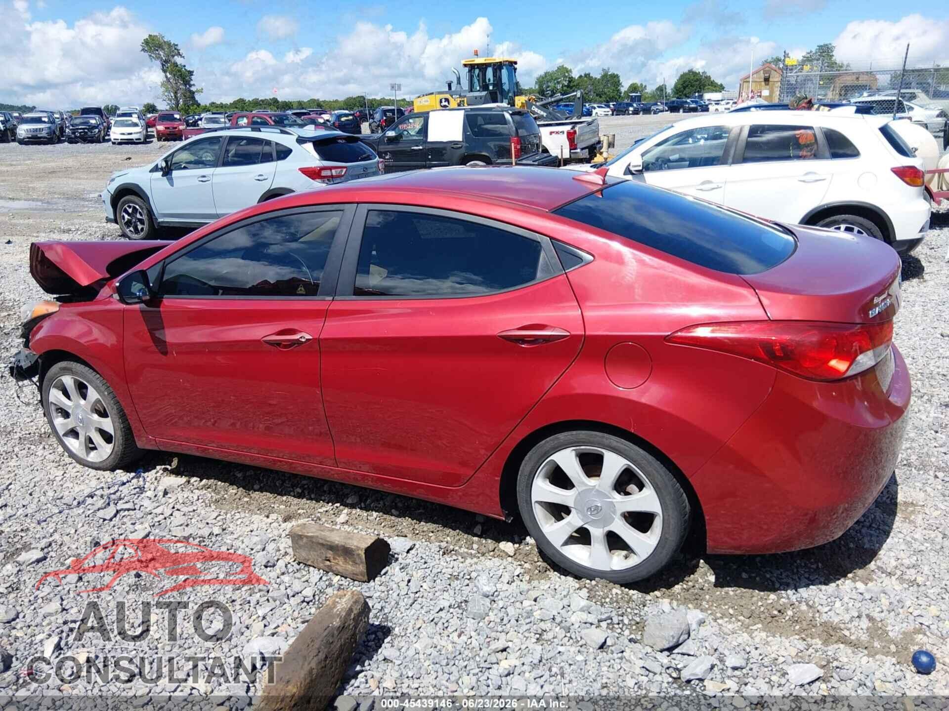 HYUNDAI ELANTRA 2013 - KMHDH4AE5DU659813