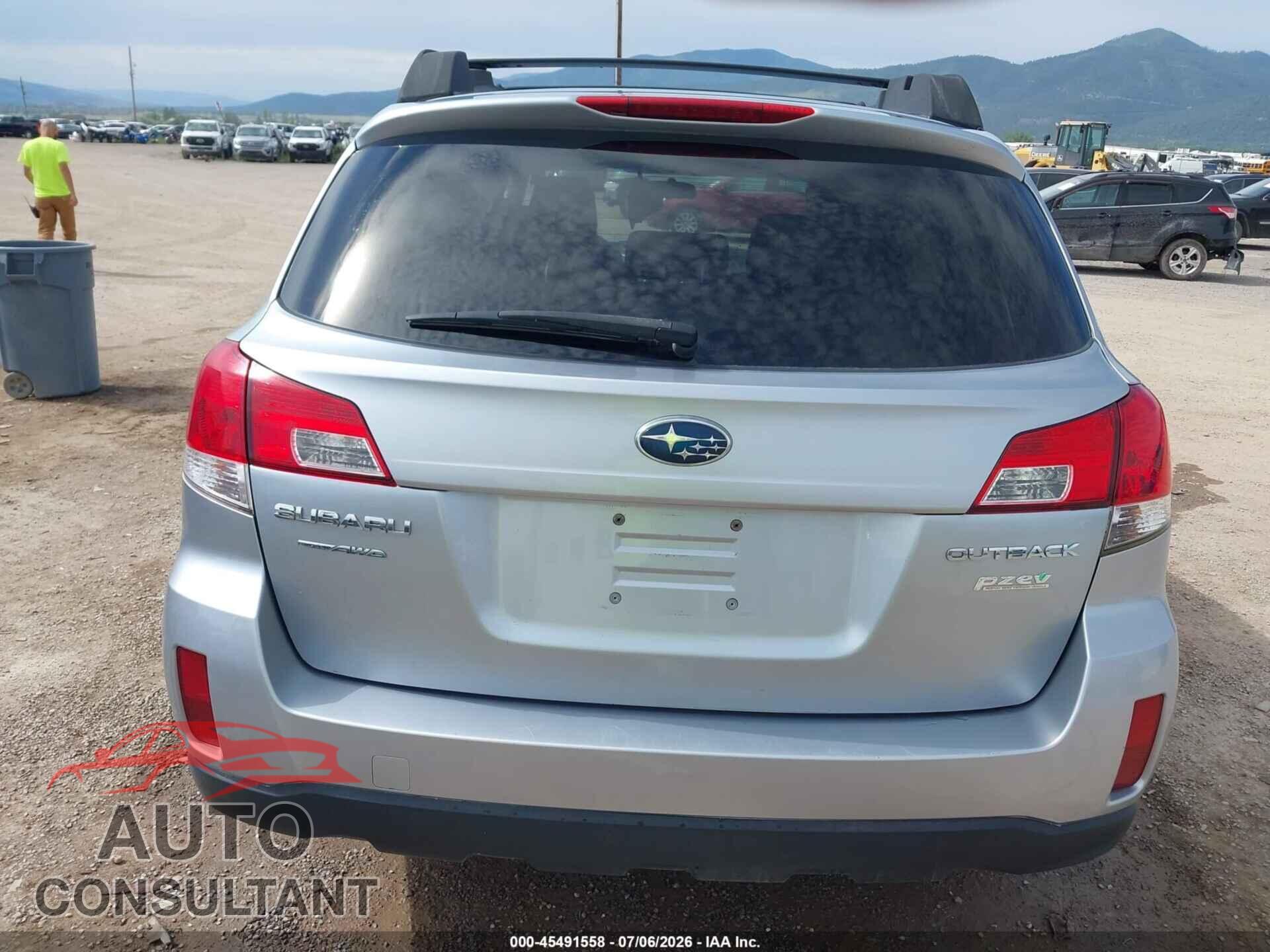SUBARU OUTBACK 2013 - 4S4BRBCC3D3315097