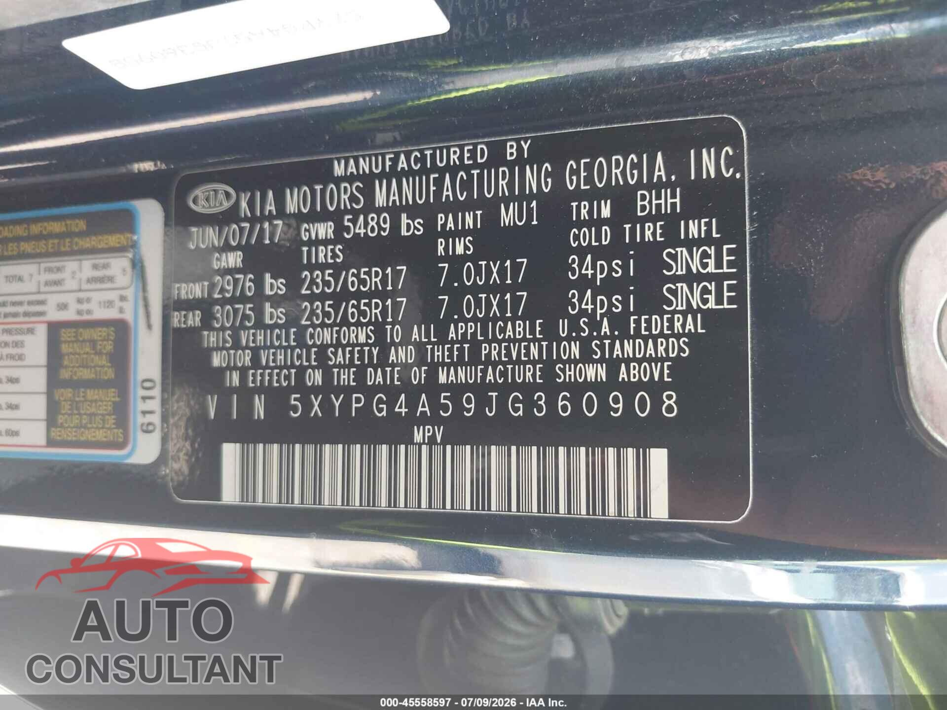 KIA SORENTO 2018 - 5XYPG4A59JG360908