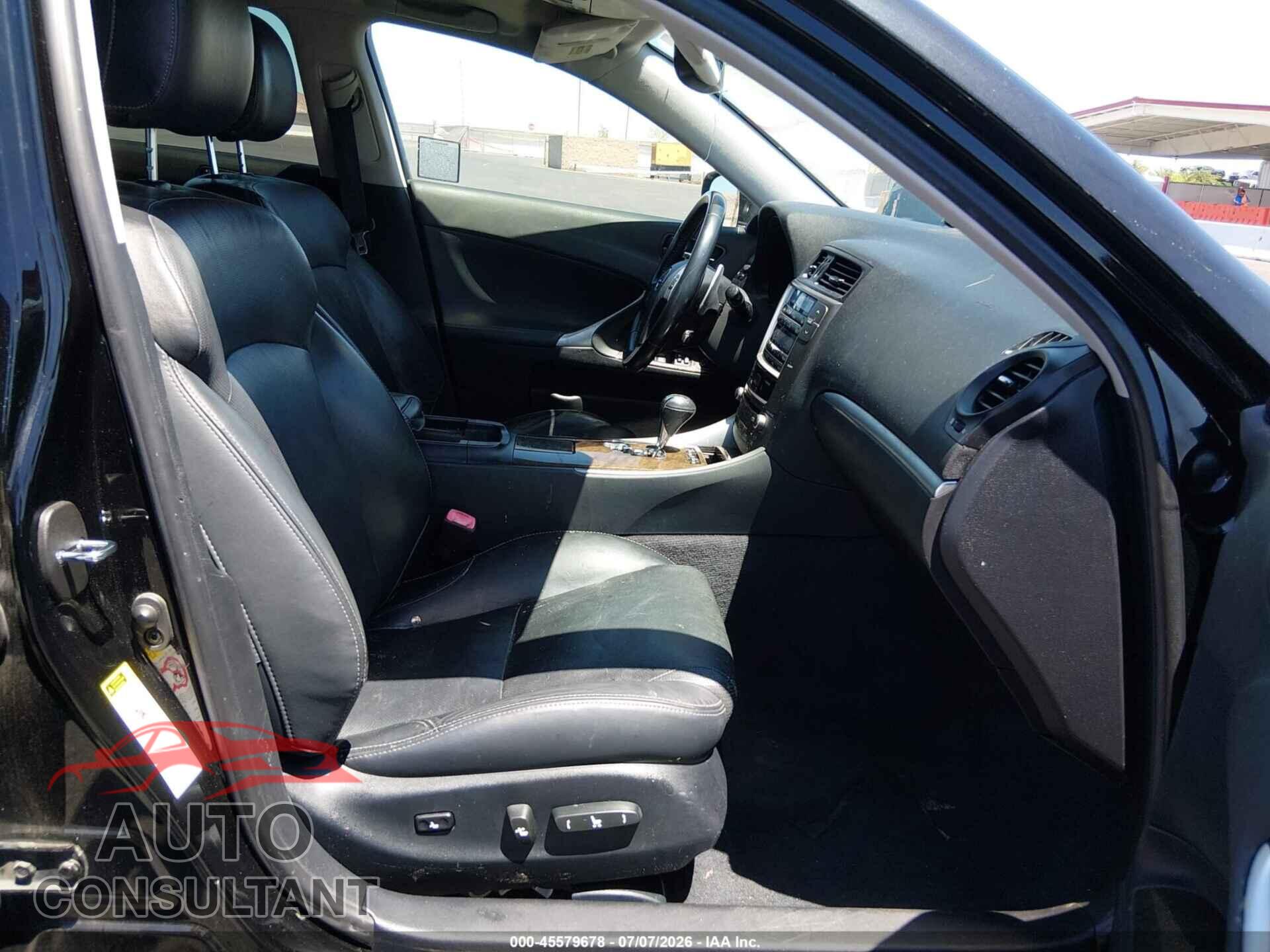 LEXUS IS 250 2011 - JTHBF5C24B5151929
