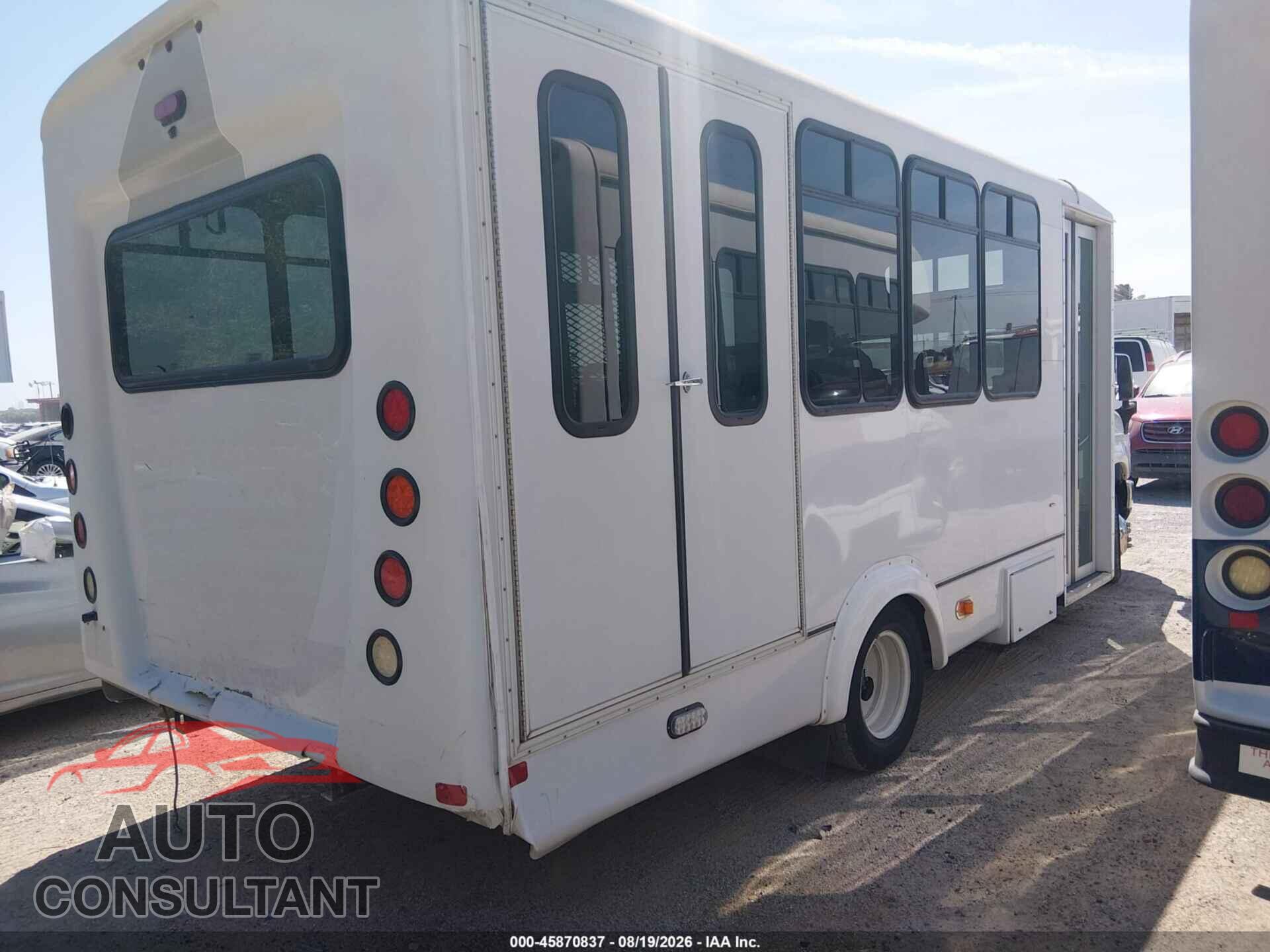 FORD E-350 CUTAWAY 2019 - 1FDEE3FS8KDC27624