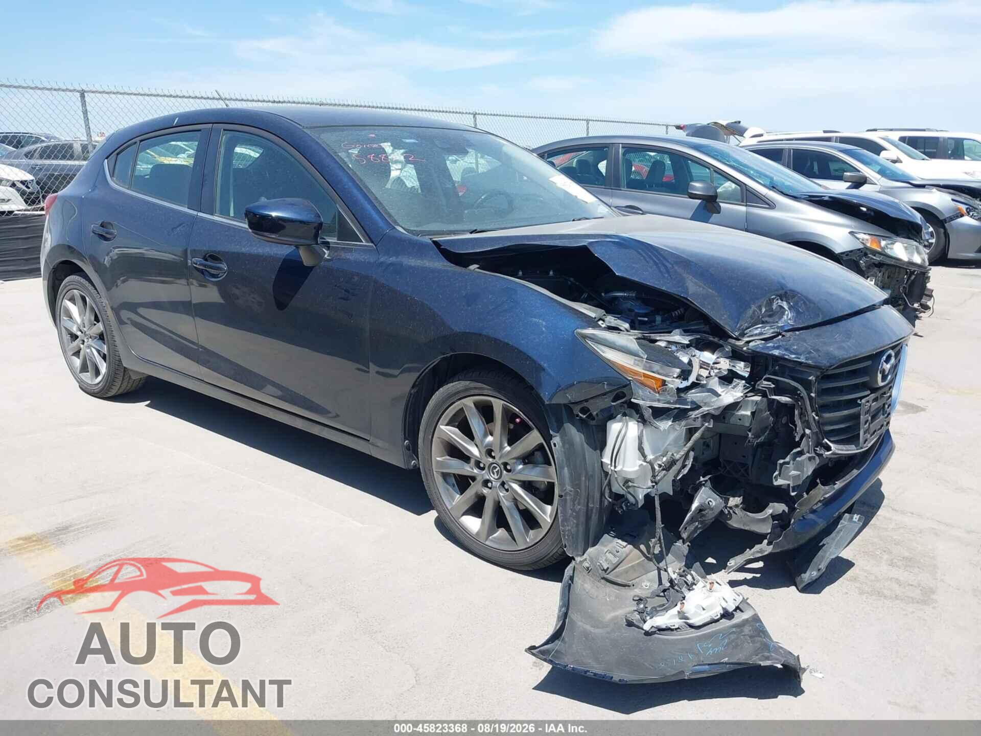 MAZDA MAZDA3 2018 - 3MZBN1L31JM183460
