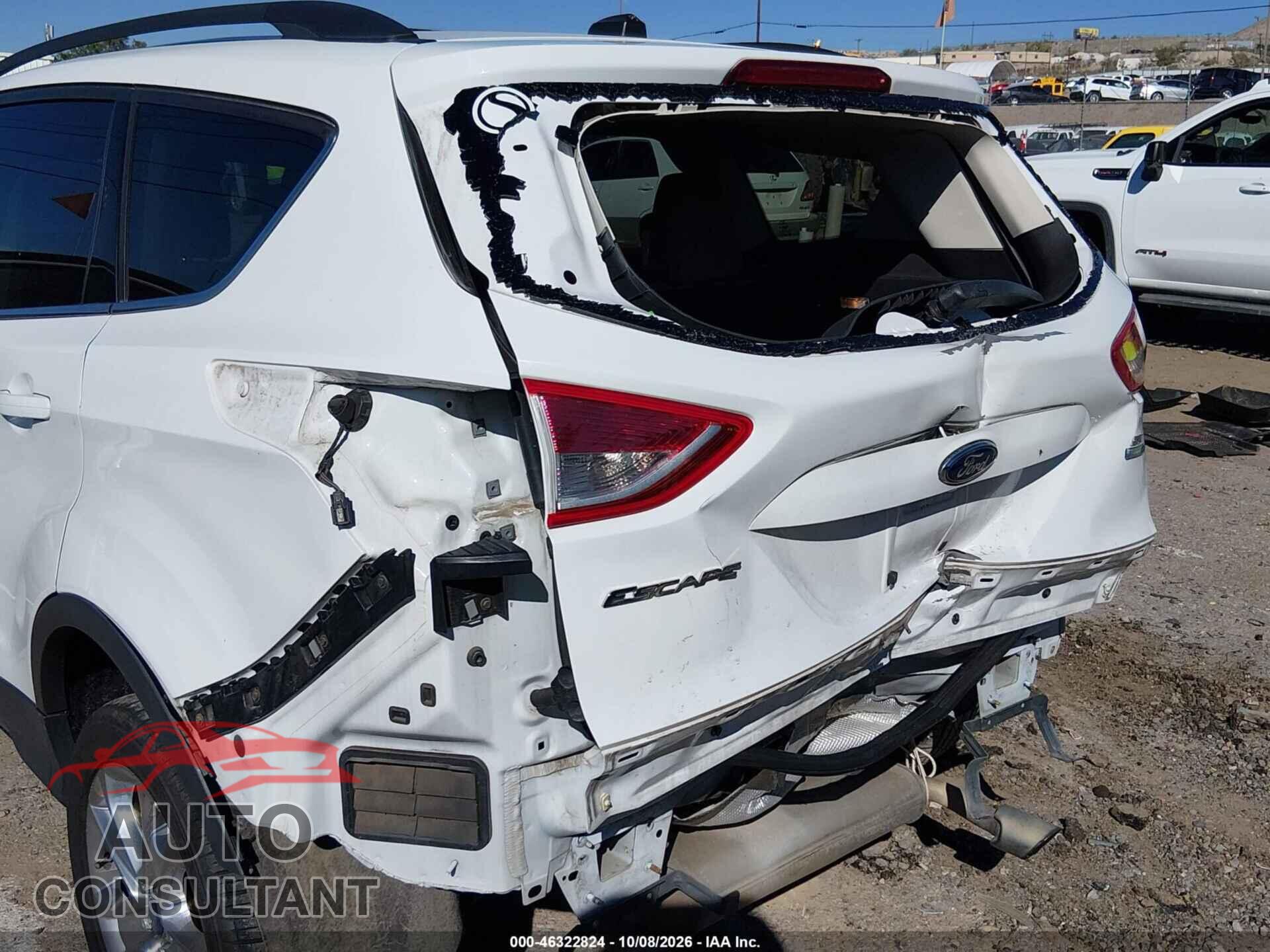 FORD ESCAPE 2015 - 1FMCU9G95FUC34089