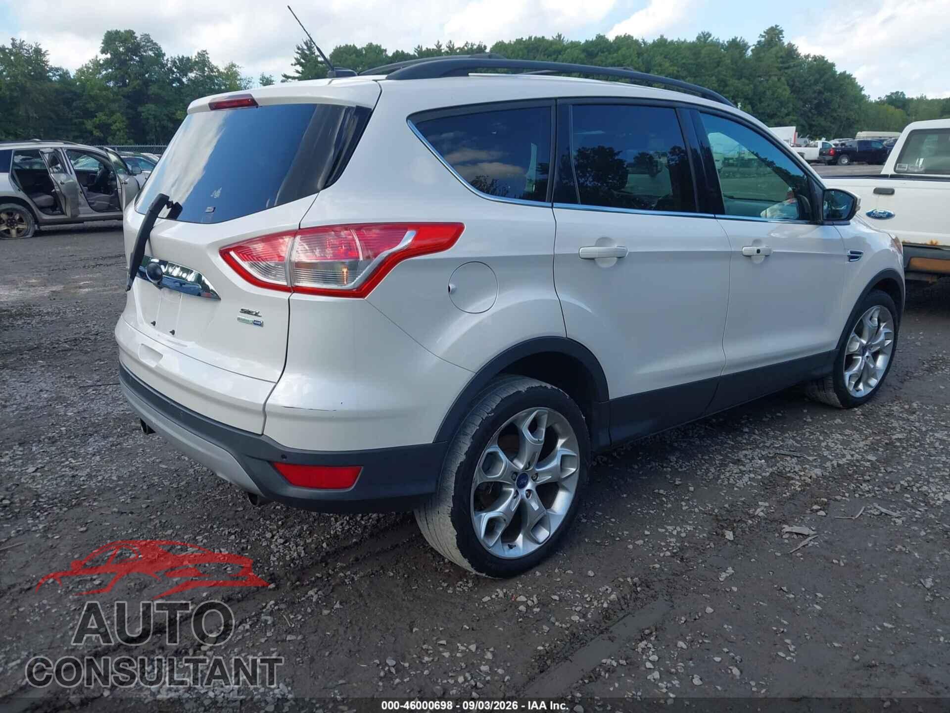 FORD ESCAPE 2013 - 1FMCU9H93DUB06980
