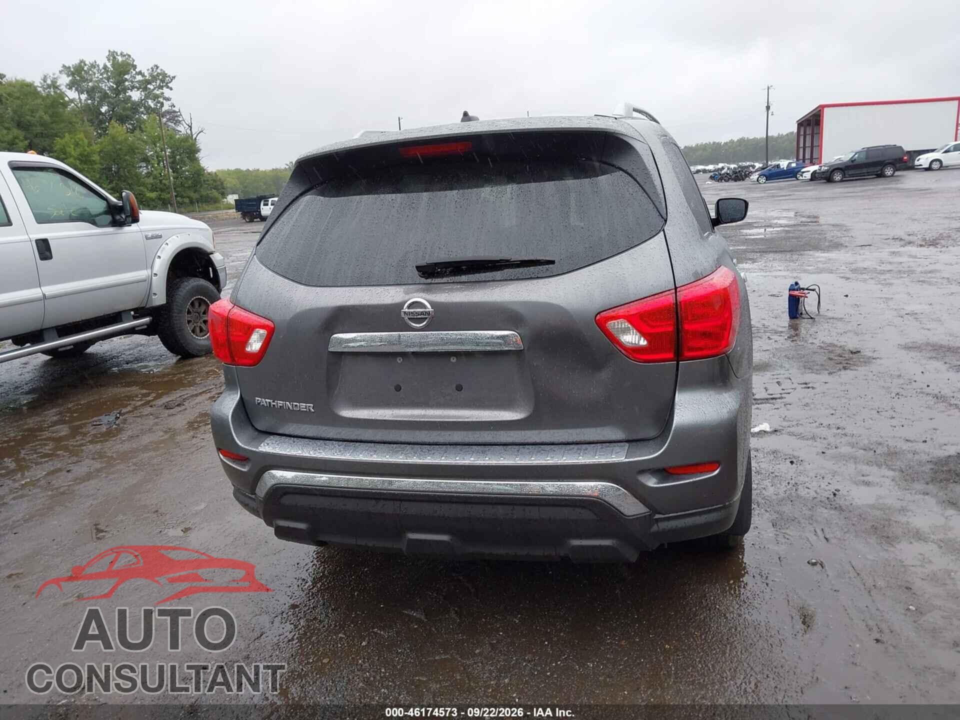 NISSAN PATHFINDER 2017 - 5N1DR2MN3HC688512