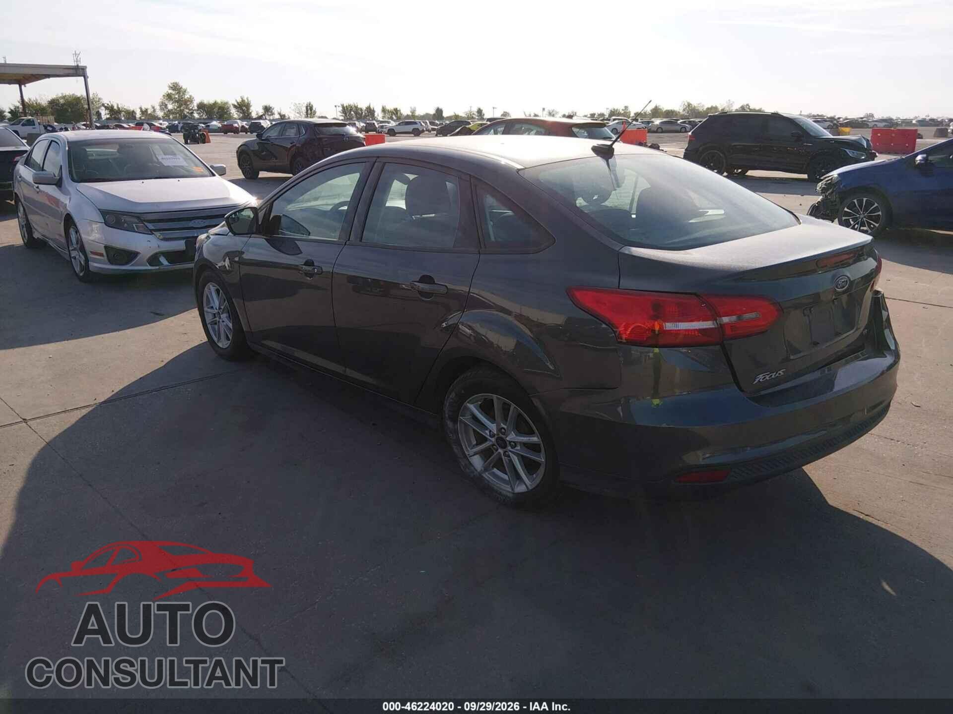 FORD FOCUS 2016 - 1FADP3F26GL331767
