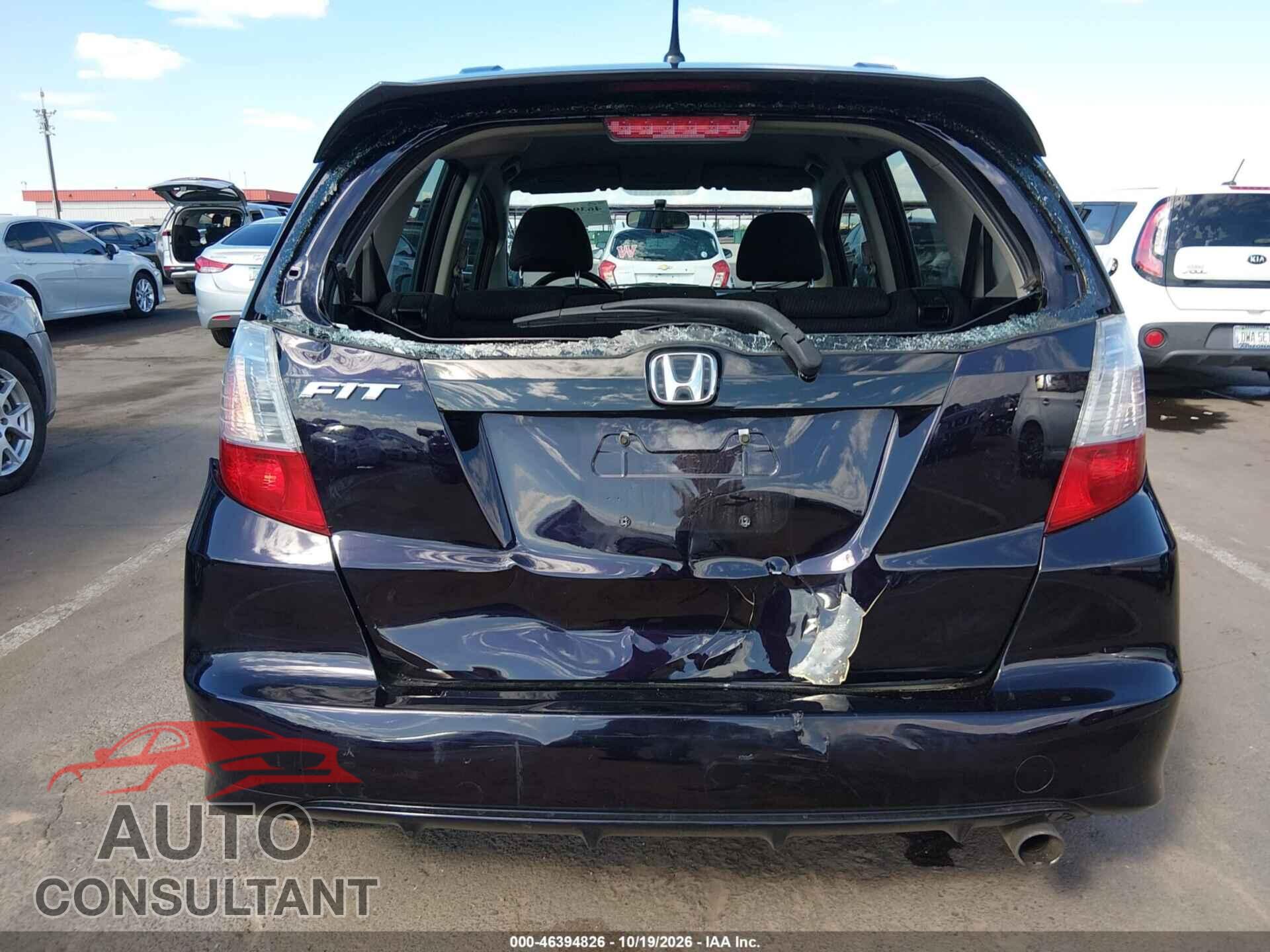 HONDA FIT 2013 - JHMGE8H52DC003466