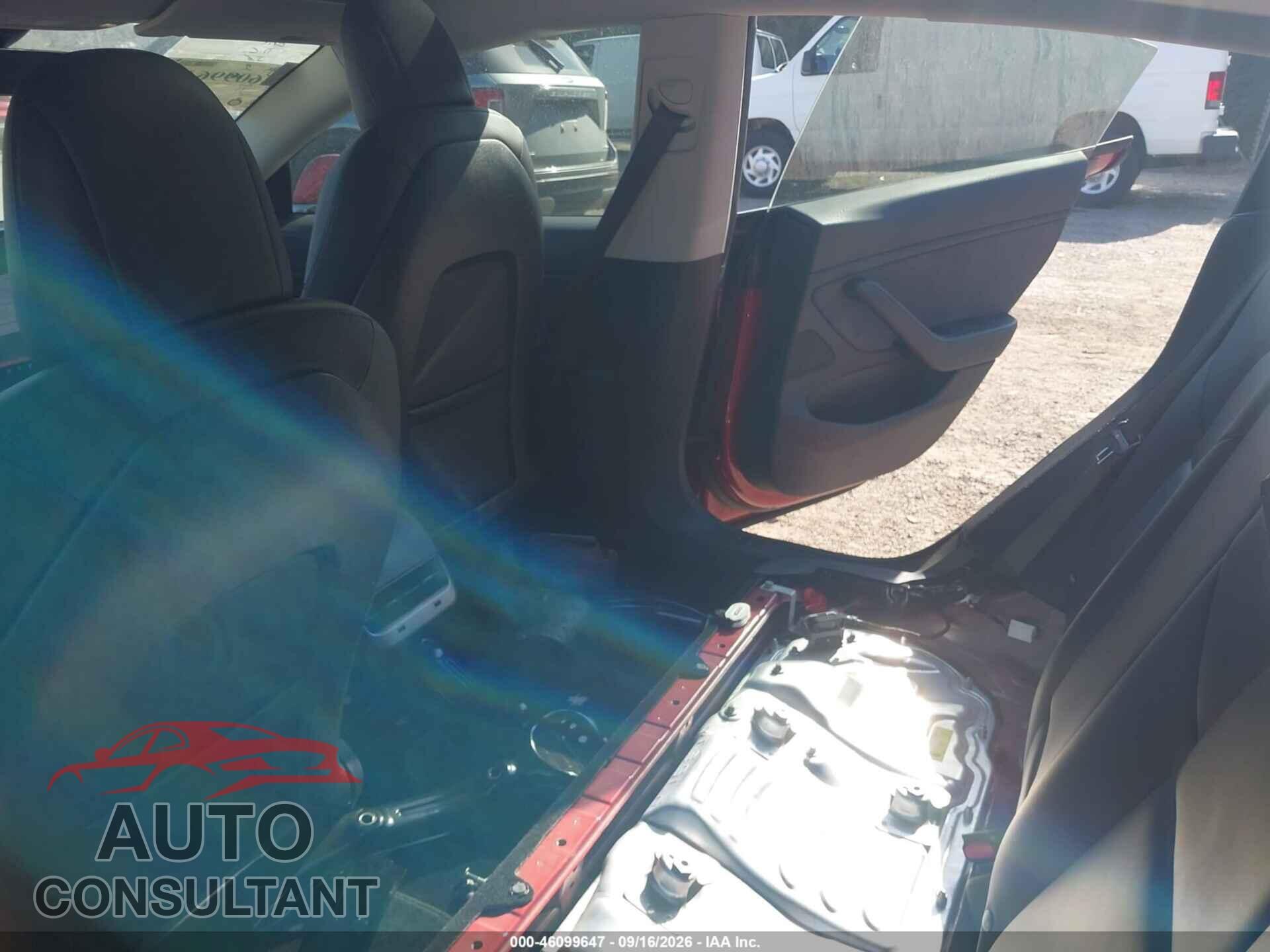 TESLA MODEL 3 2018 - 5YJ3E1EA1JF031718