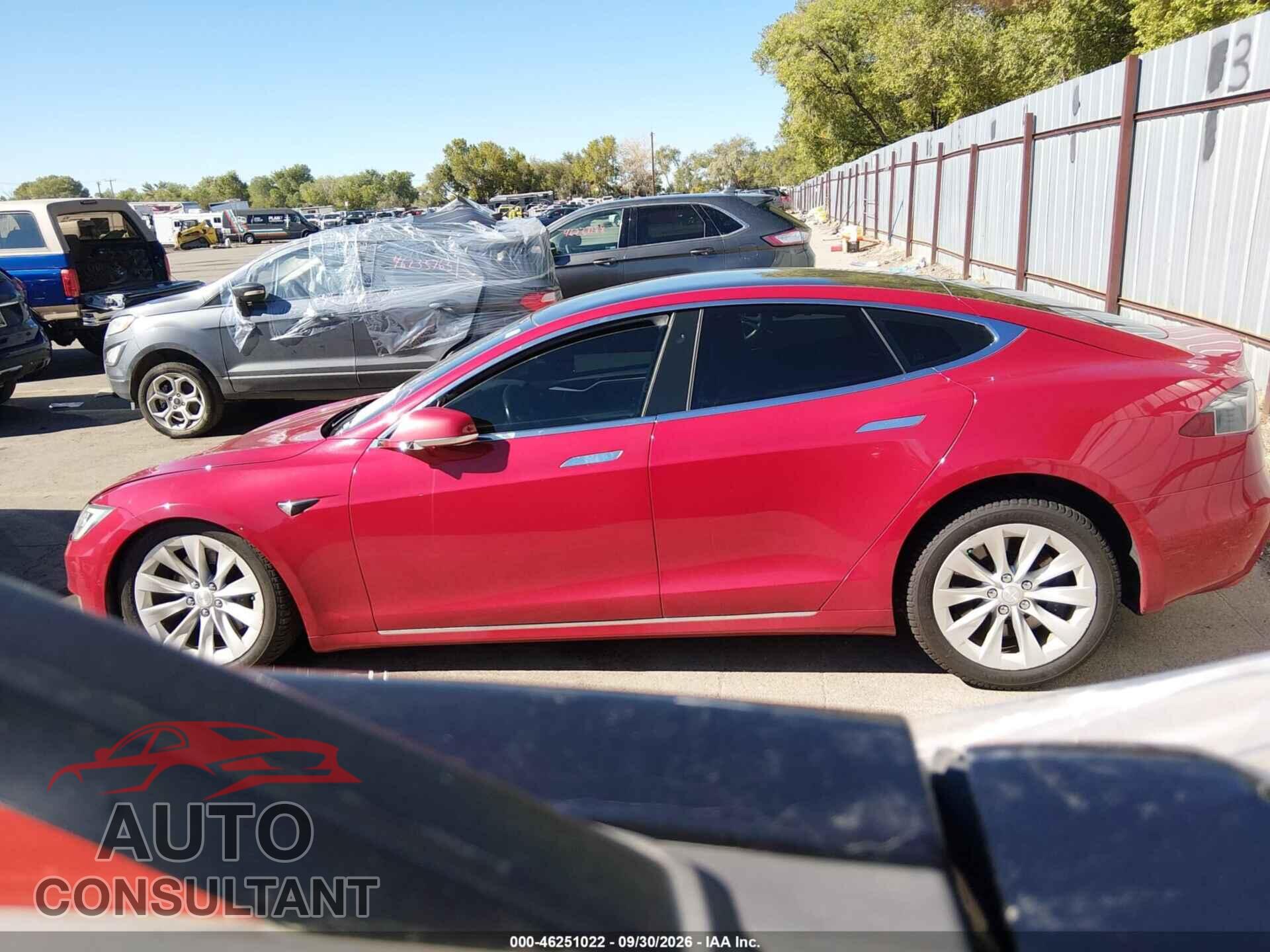 TESLA MODEL S 2017 - 5YJSA1E28HF194716