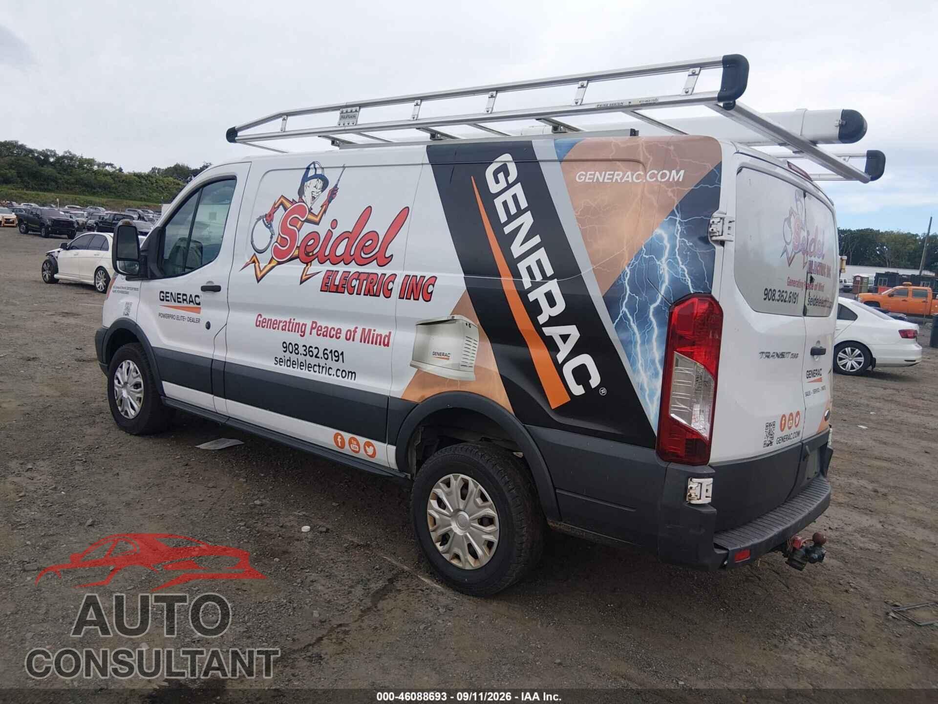FORD TRANSIT-250 2017 - 1FTYR1ZMXHKB10316