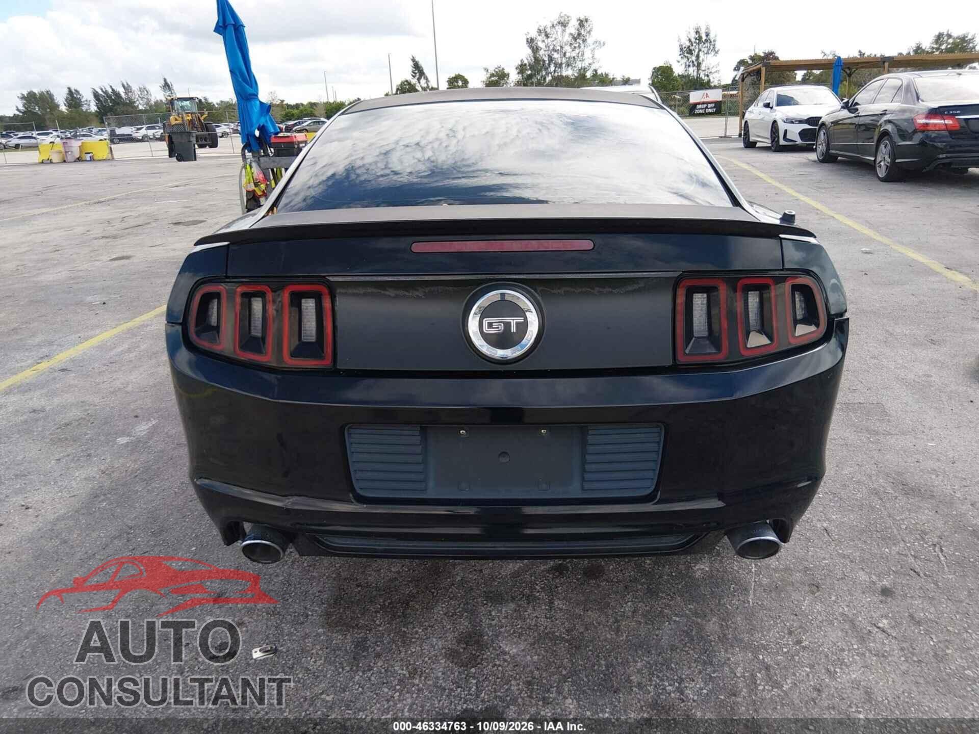 FORD MUSTANG 2013 - 1ZVBP8CF7D5202181